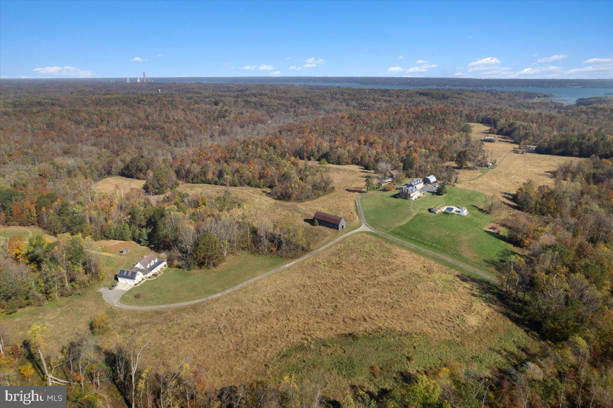 CANOE NECK CREEK - Residential