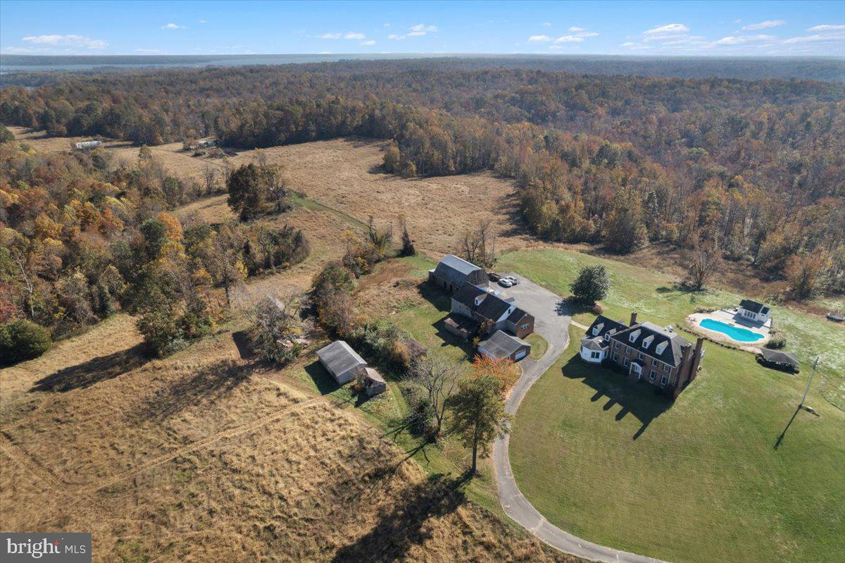 CANOE NECK CREEK - Residential