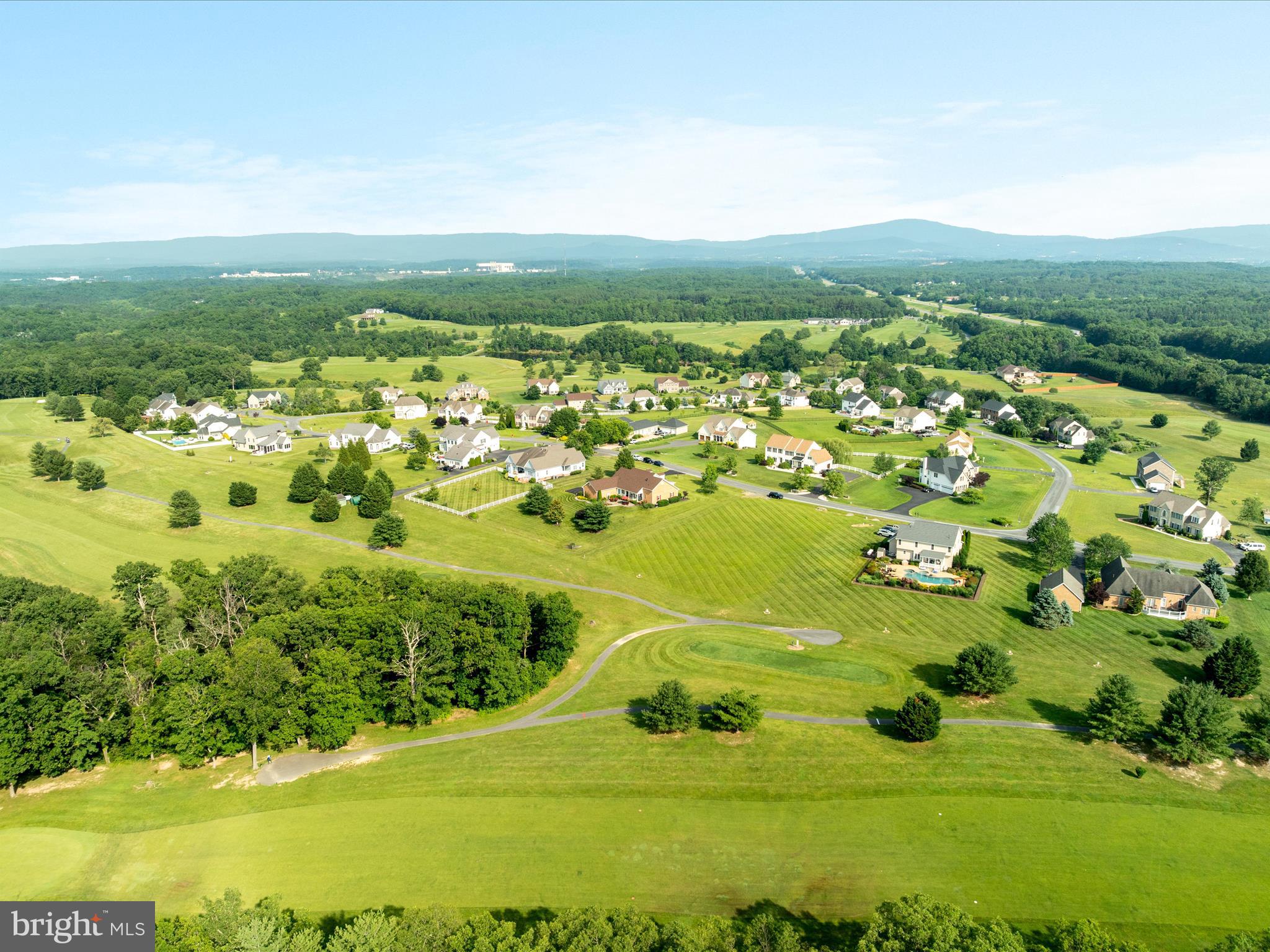 JACKSONS MEADOW - Residential