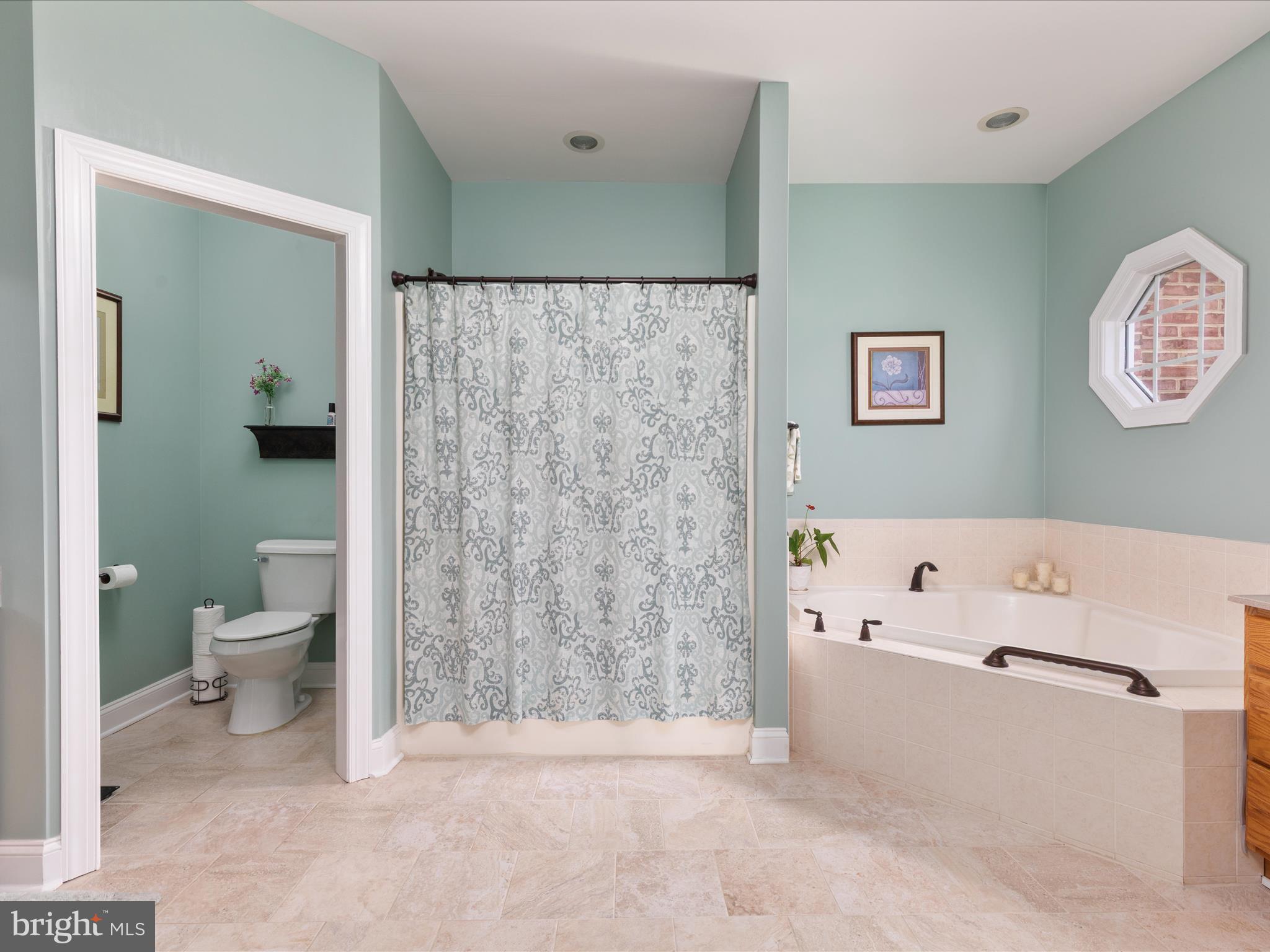 JACKSONS MEADOW - Residential