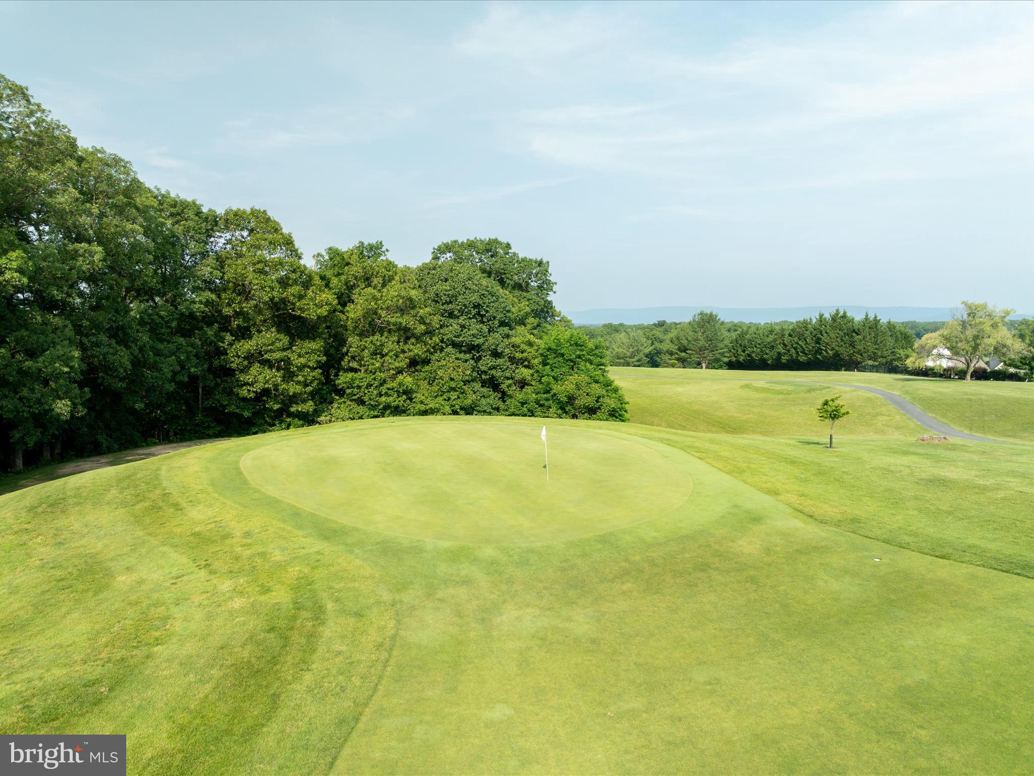 JACKSONS MEADOW - Residential