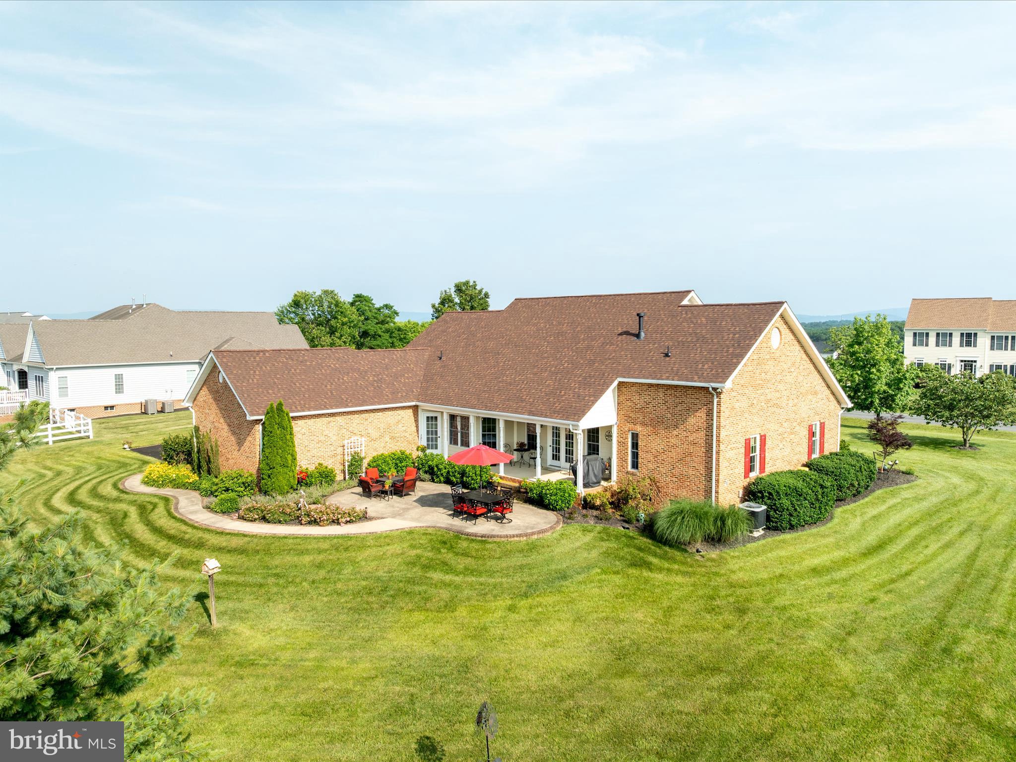 JACKSONS MEADOW - Residential