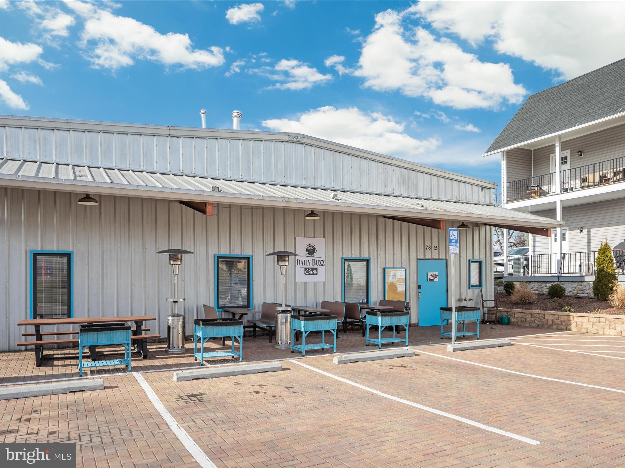 JACKSONS MEADOW - Residential