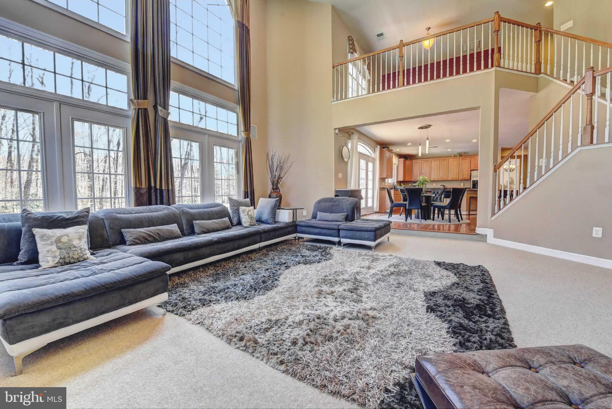 LEEHIGH VILLAGE - Residential