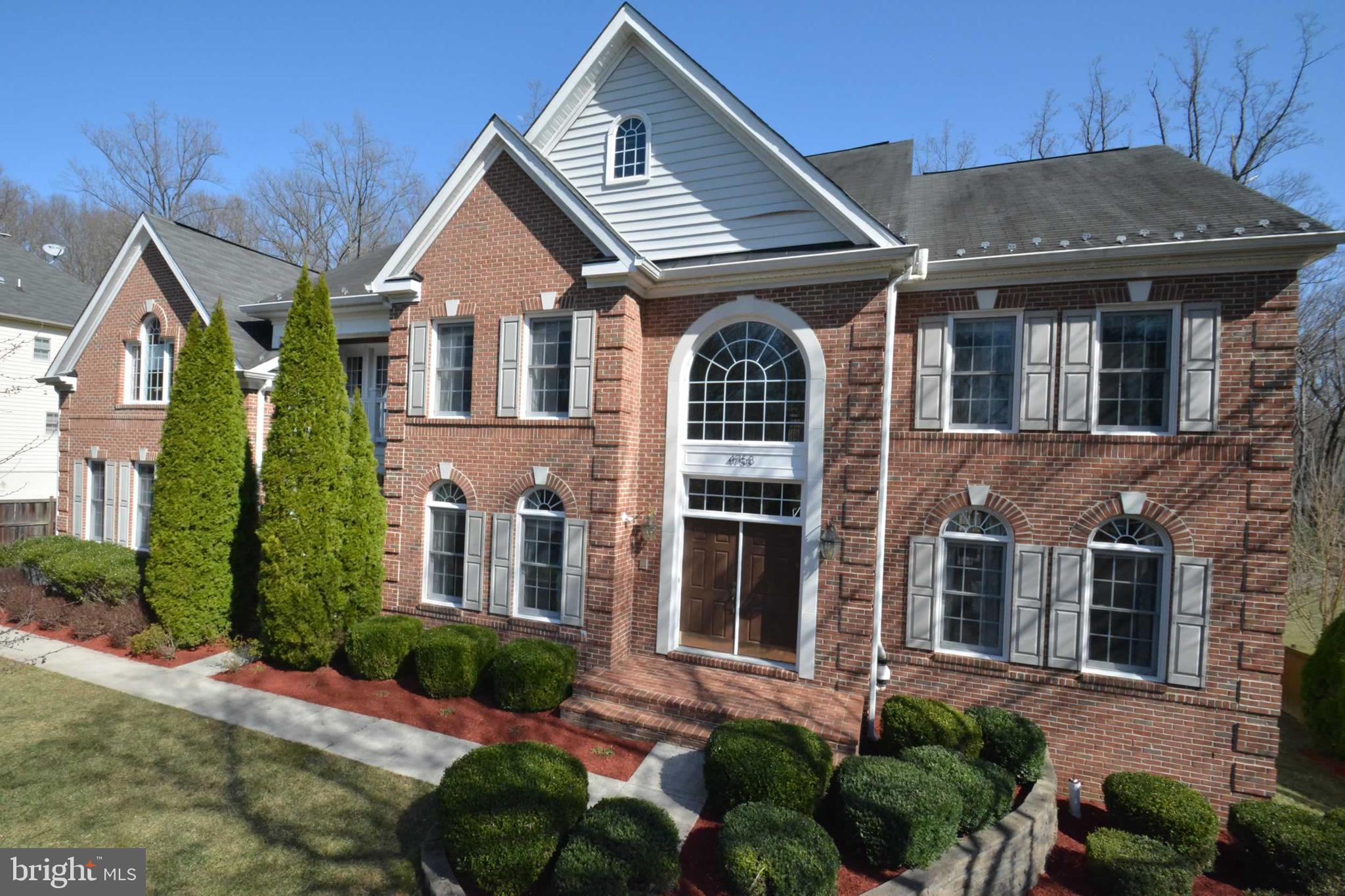 LEEHIGH VILLAGE - Residential