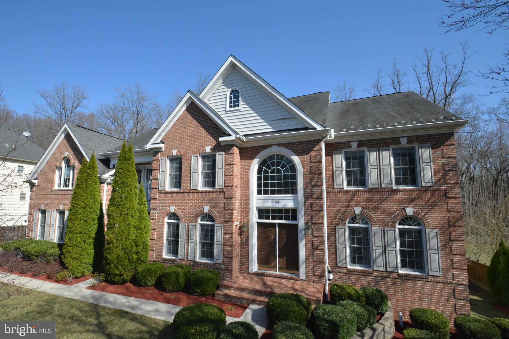 LEEHIGH VILLAGE - Residential