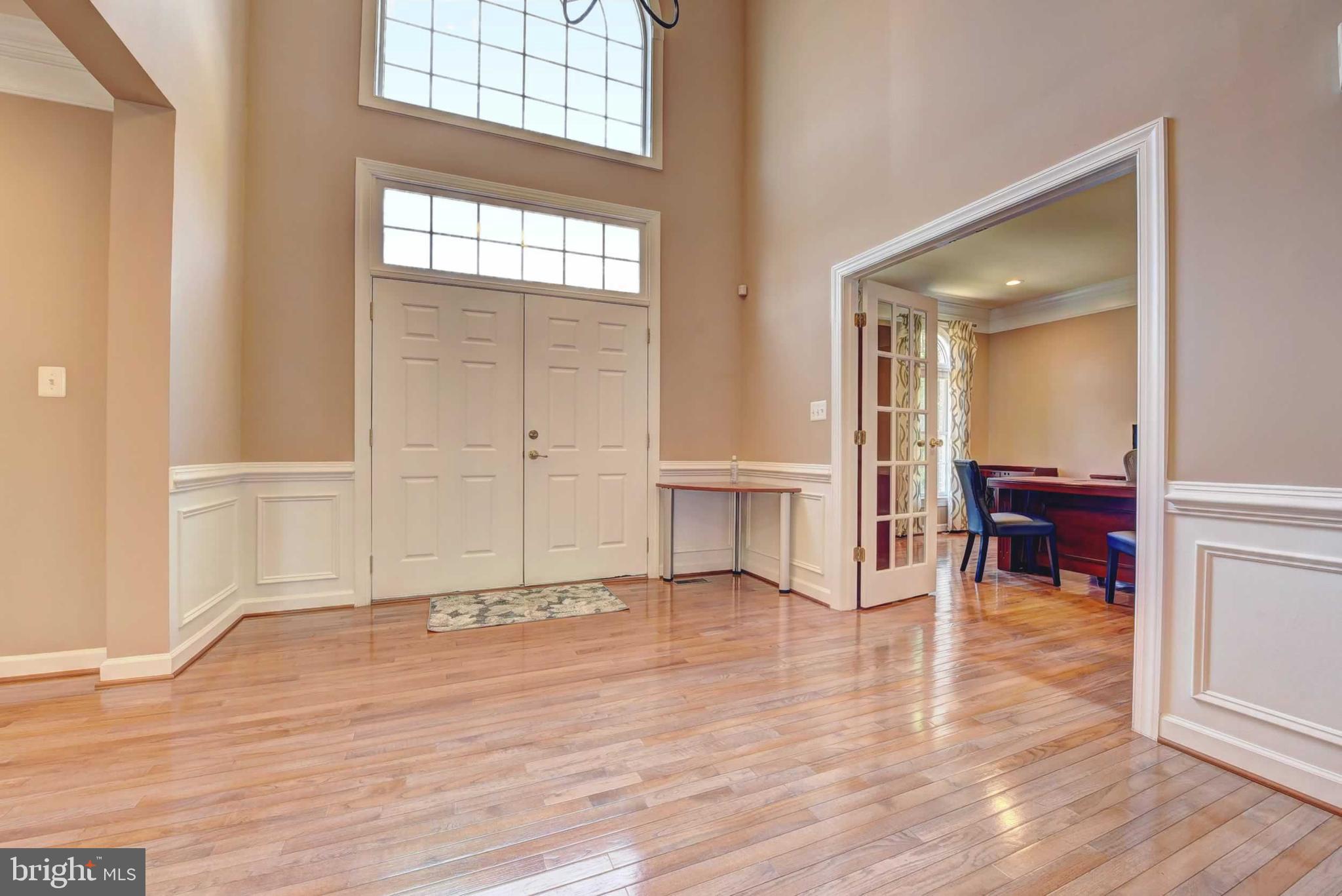 LEEHIGH VILLAGE - Residential