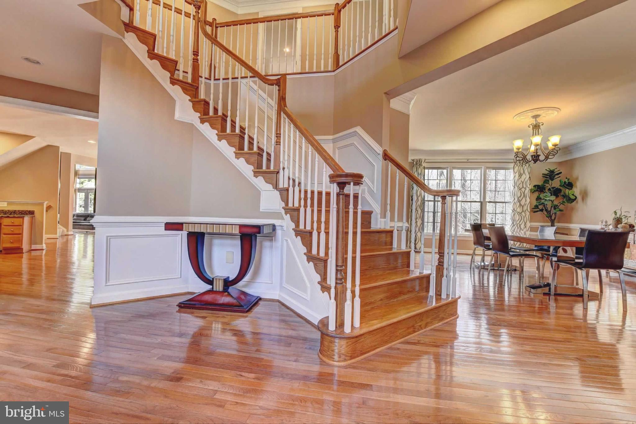 LEEHIGH VILLAGE - Residential