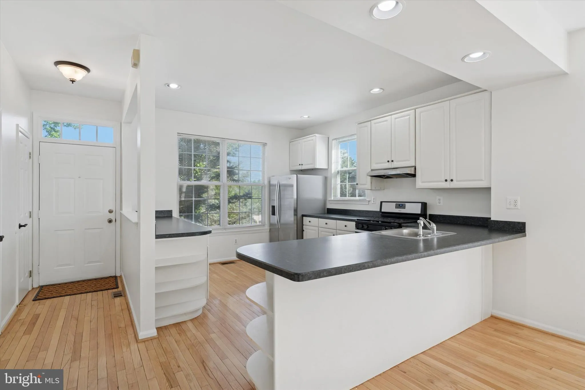 Conshohocken, Pennsylvania 19428, United States, 3 Bedrooms Bedrooms, ,3 BathroomsBathrooms,Residential,Active,127110