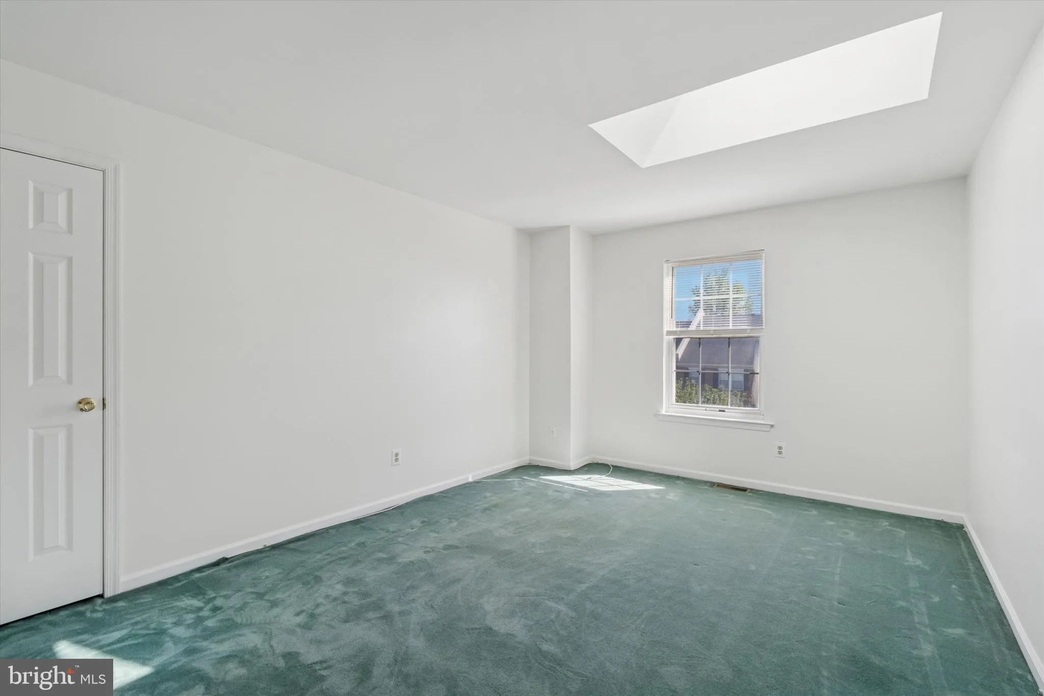 Conshohocken, Pennsylvania 19428, United States, 3 Bedrooms Bedrooms, ,3 BathroomsBathrooms,Residential,Active,127110