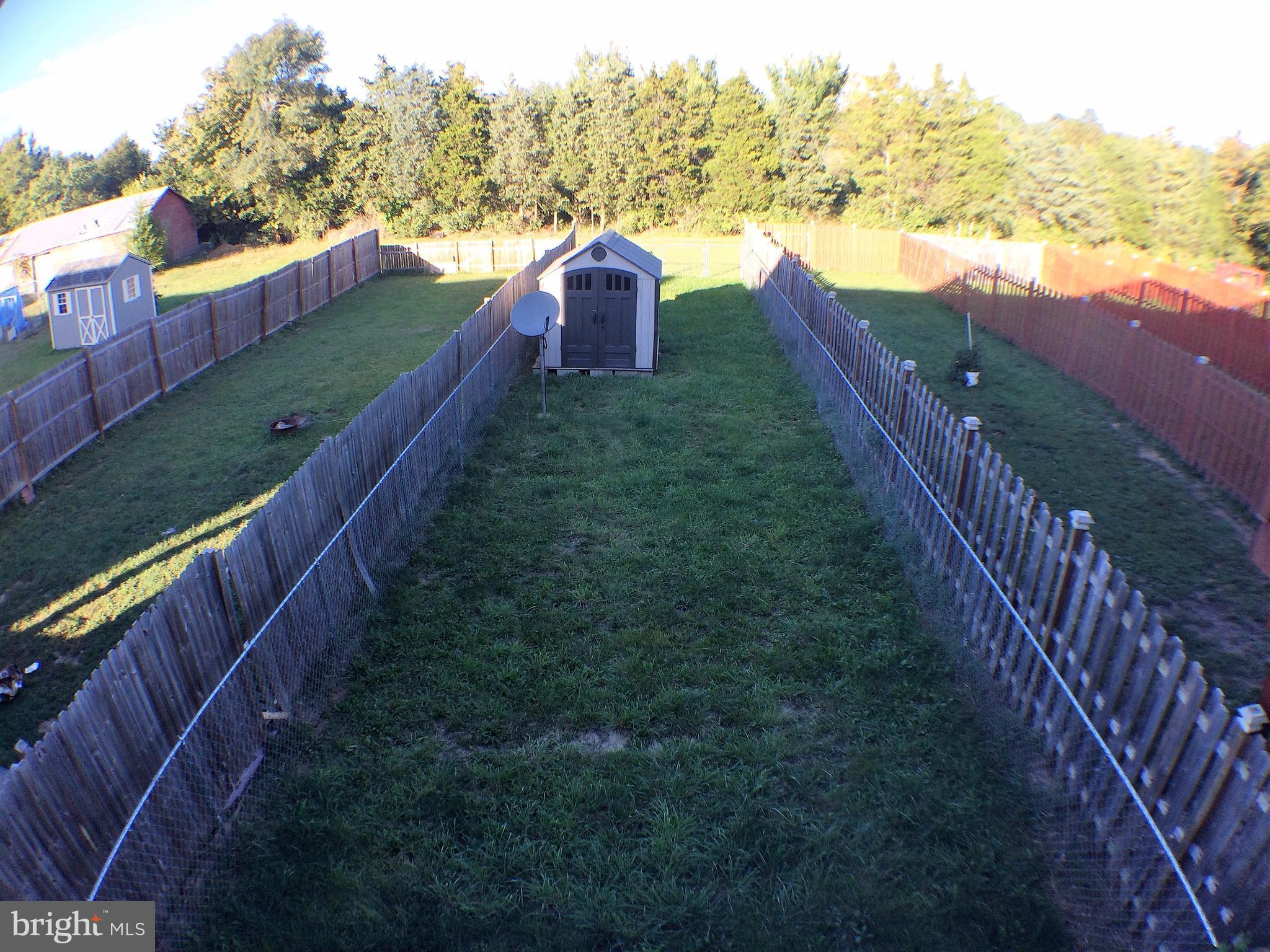 TOWNES OF TOPAZ - Residential Lease