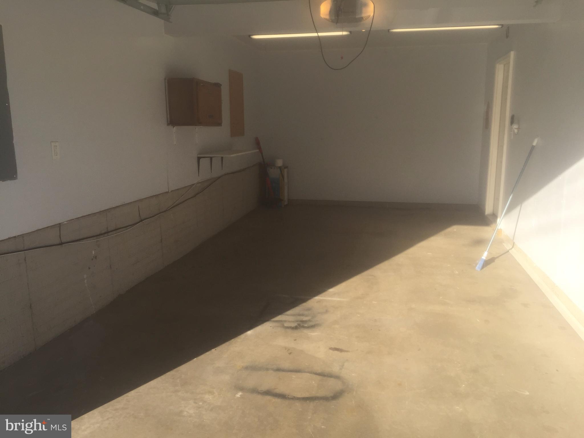 TOWNES OF TOPAZ - Residential Lease