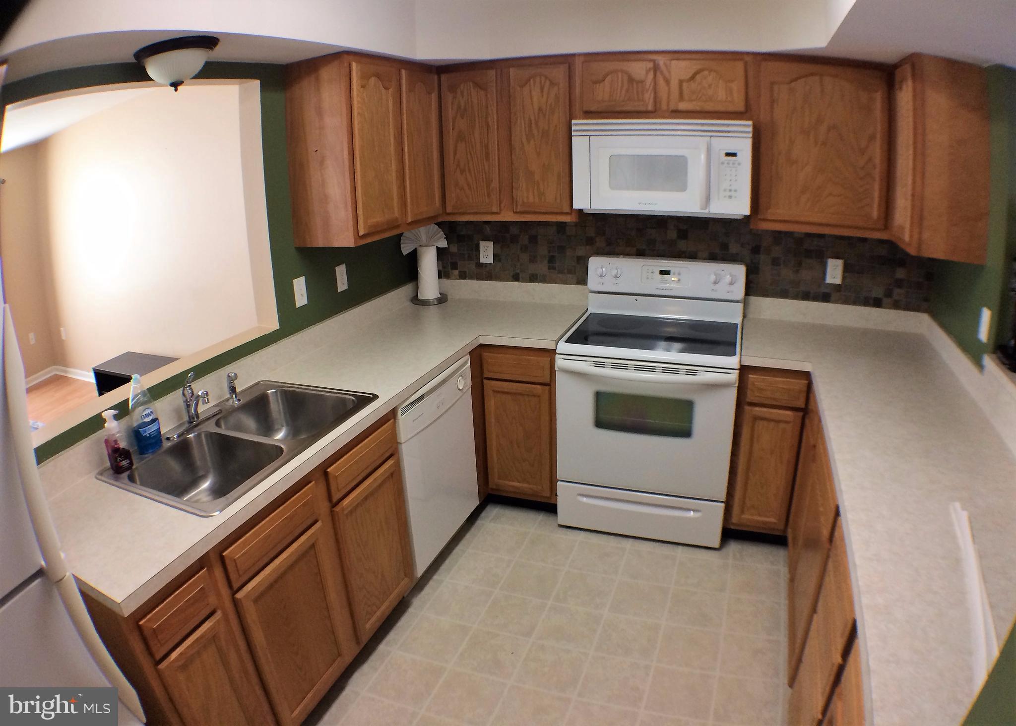 TOWNES OF TOPAZ - Residential Lease