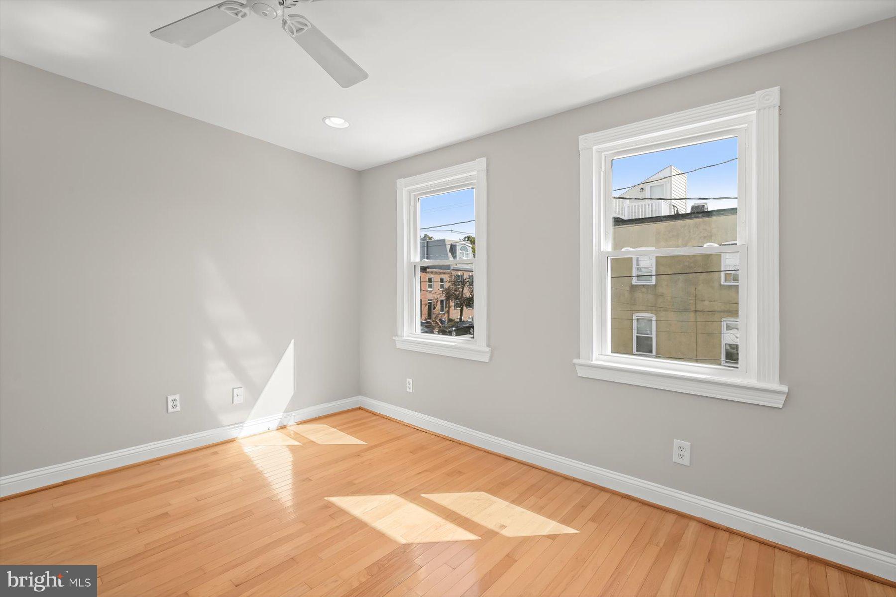 RIVERSIDE - Residential