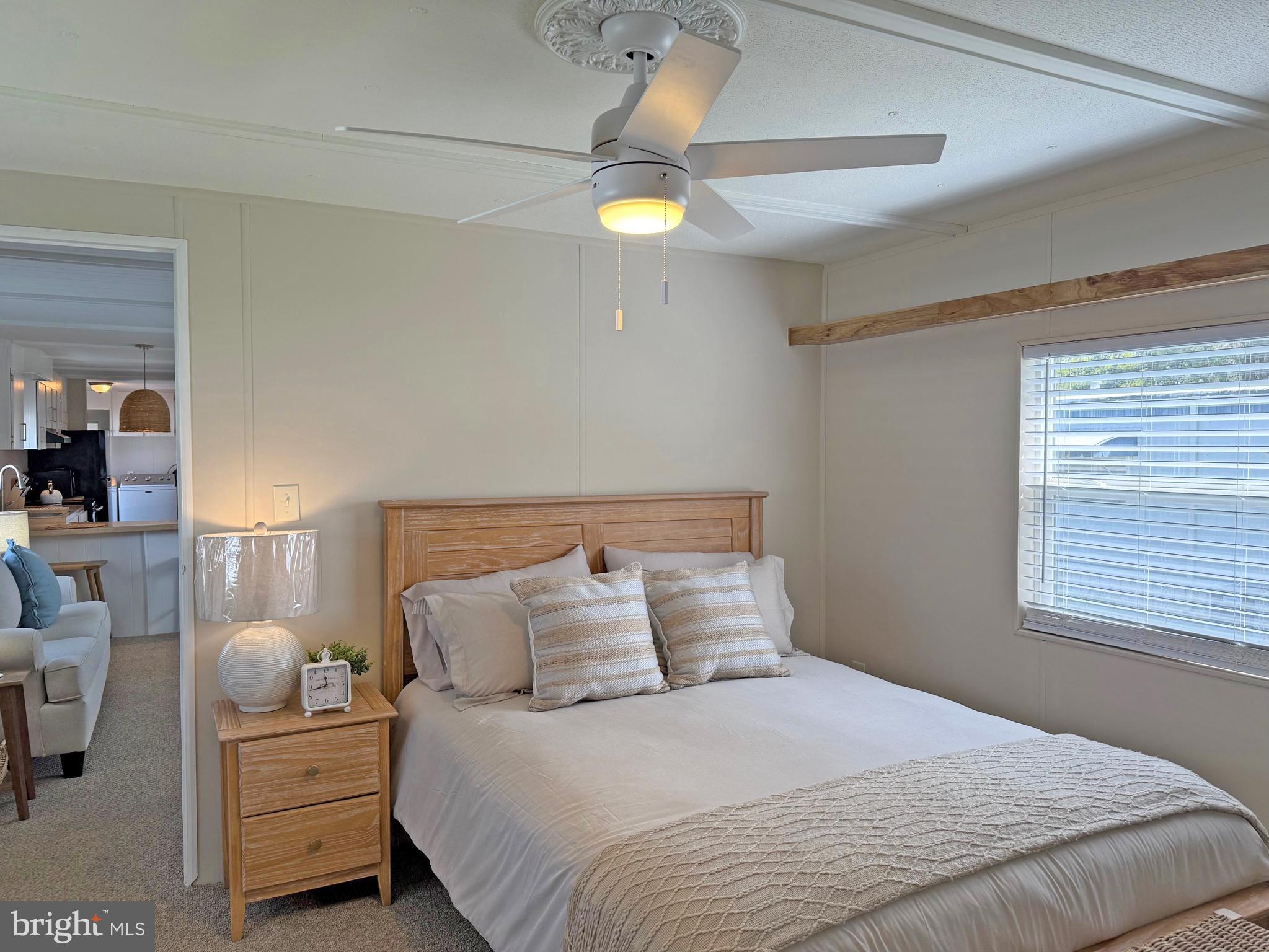 COLONIAL EAST - Residential