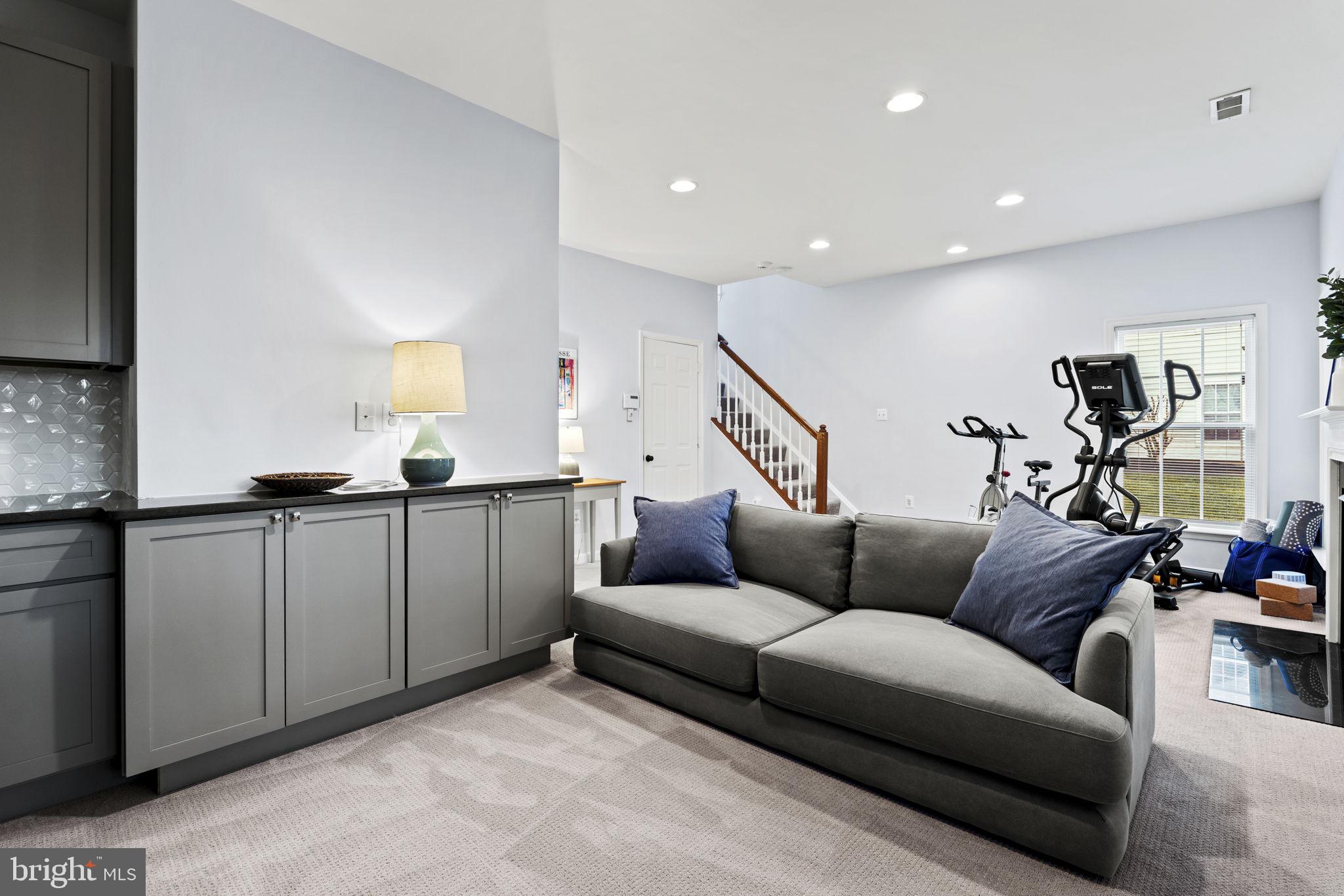 PROVIDENCE PARK - Residential