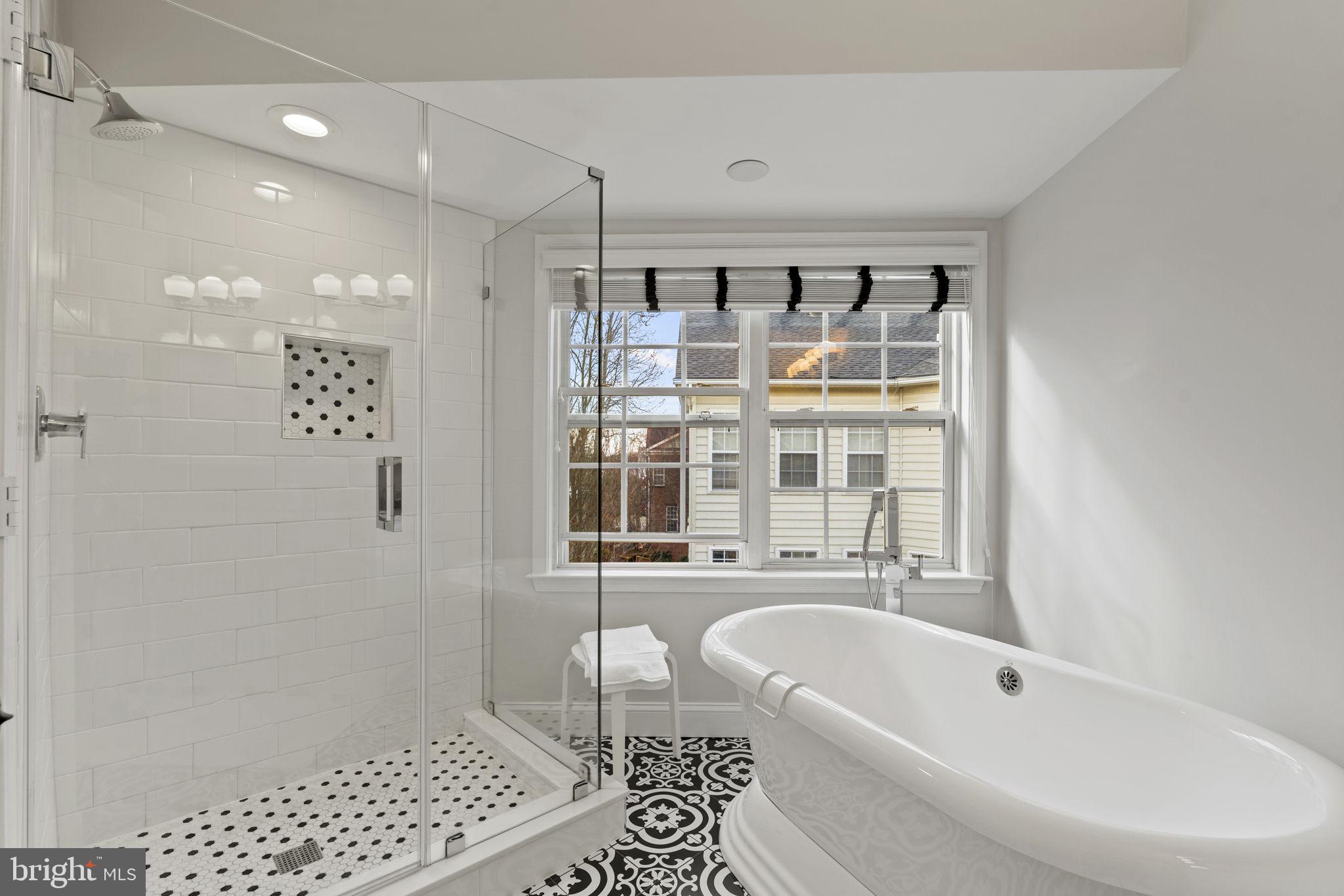 PROVIDENCE PARK - Residential