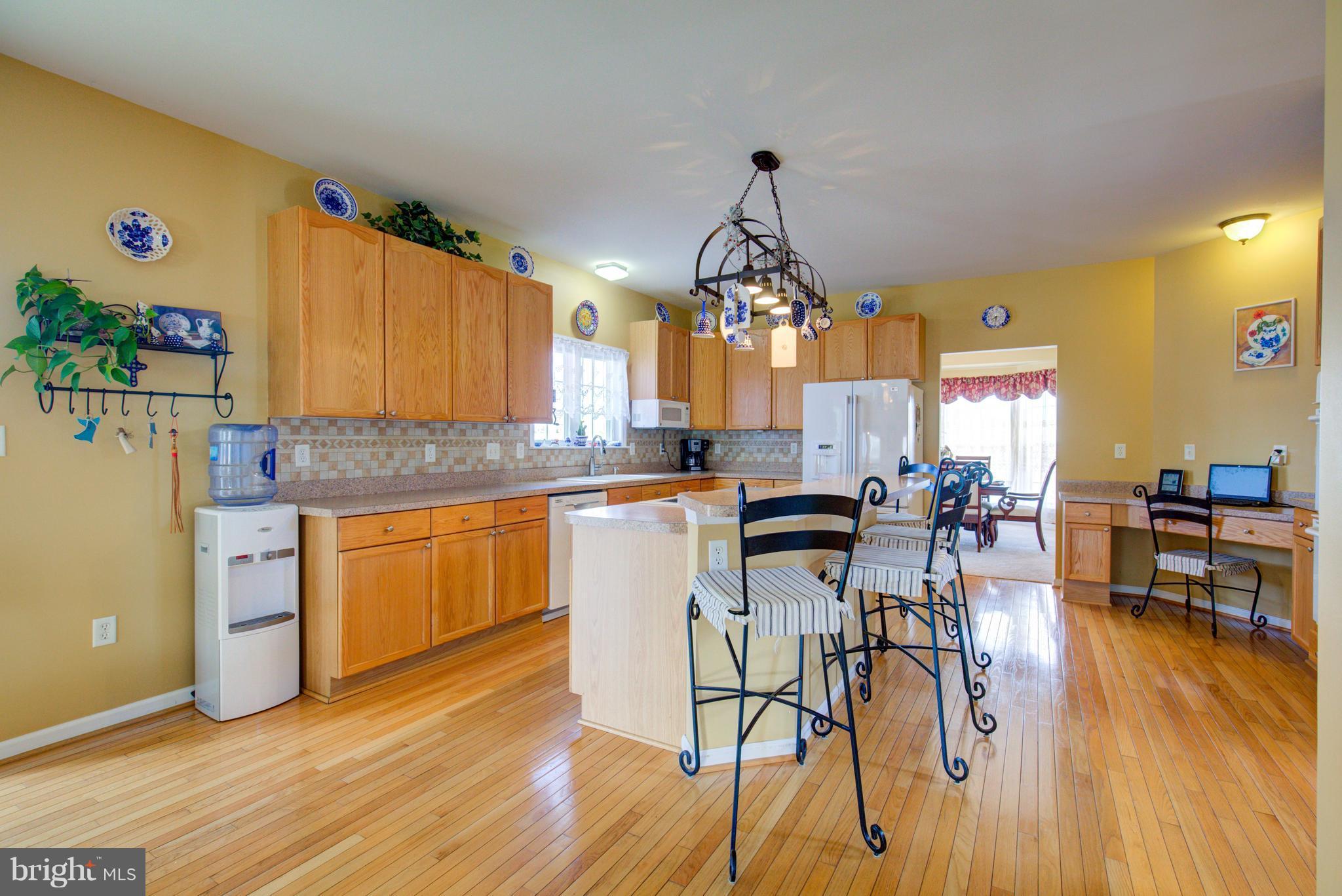 SPRUCE HILL ESTATES - Residential