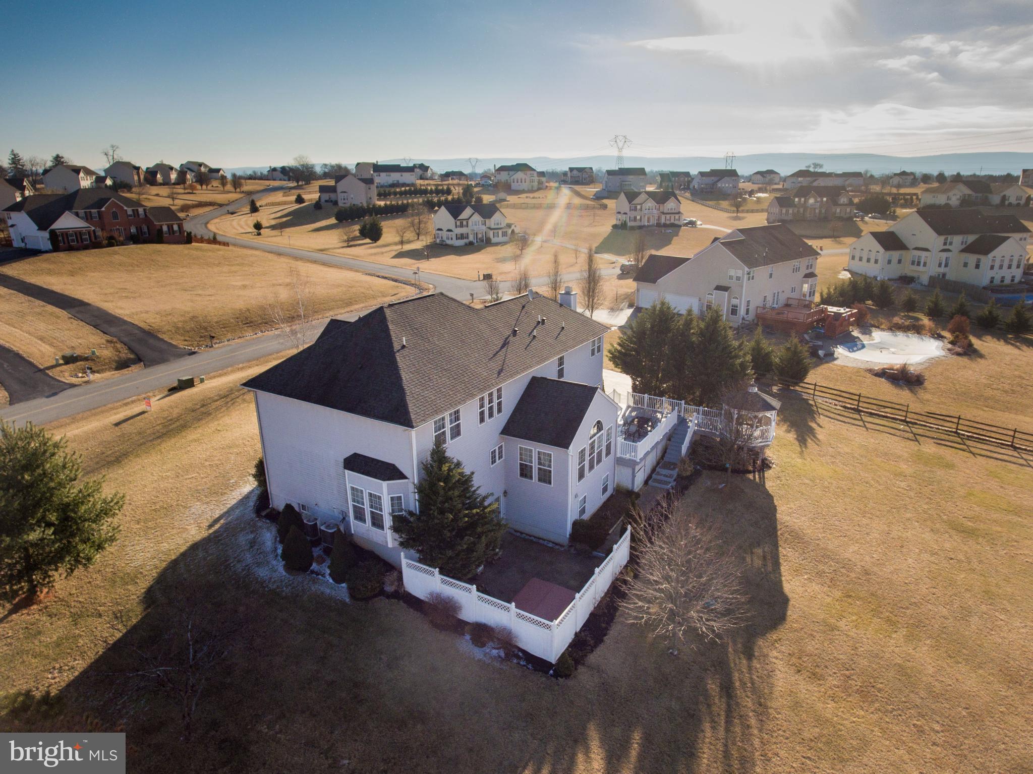 SPRUCE HILL ESTATES - Residential