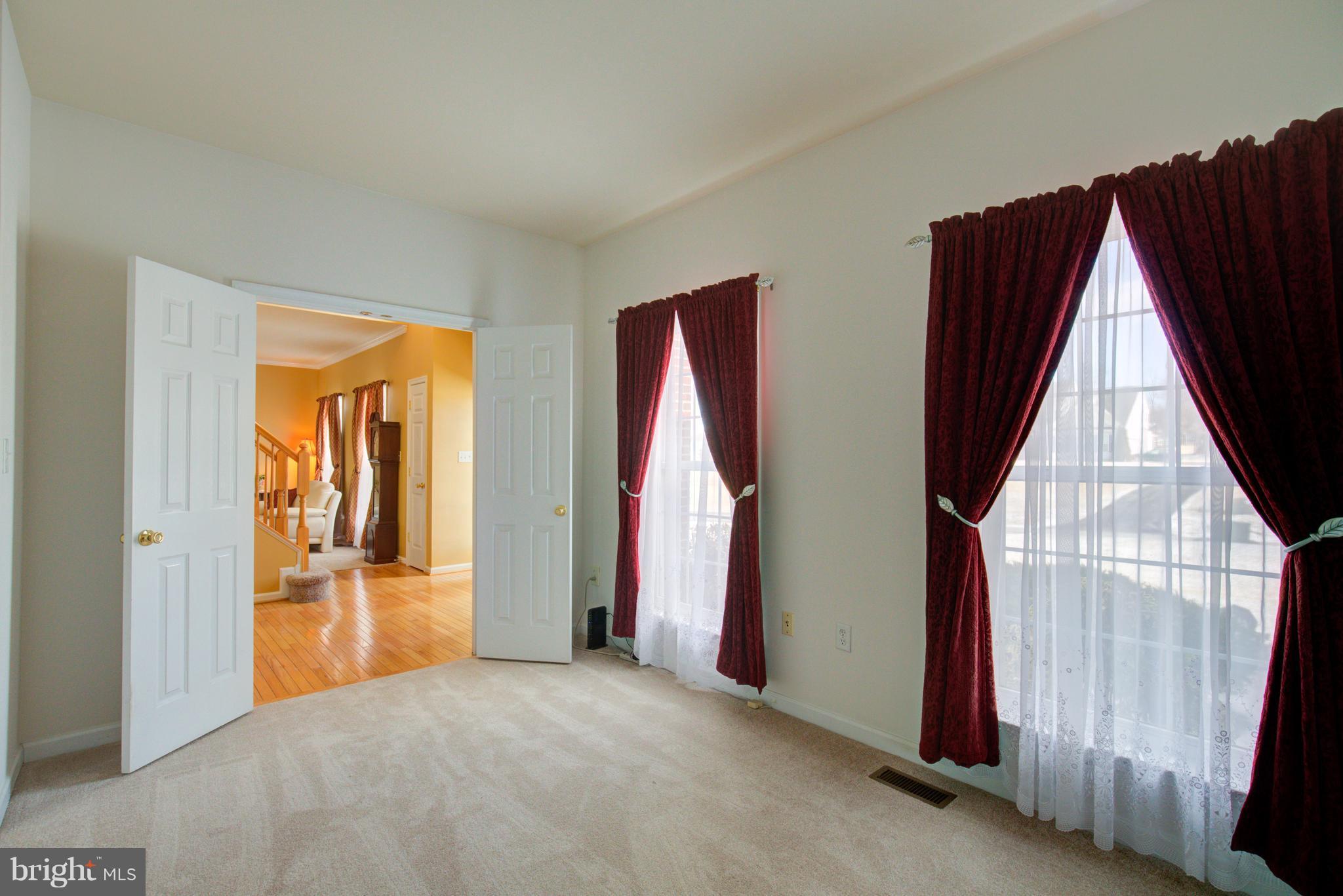 SPRUCE HILL ESTATES - Residential