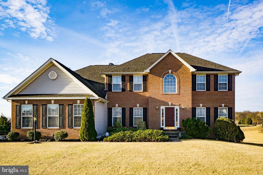 Gorgeous 4 bedroom, 4.5 bath home located in well established community and great commuter location. Huge family room with cozy wood burning fireplace, formal living & dining rooms, light & bright office and spacious kitchen with bar. Large master suite and deluxe bath, Jr suite with own bath, and other 2 bedrooms with jack & jill bath. Finished basement, 3 car garage, deck w/ gazebo &  more!