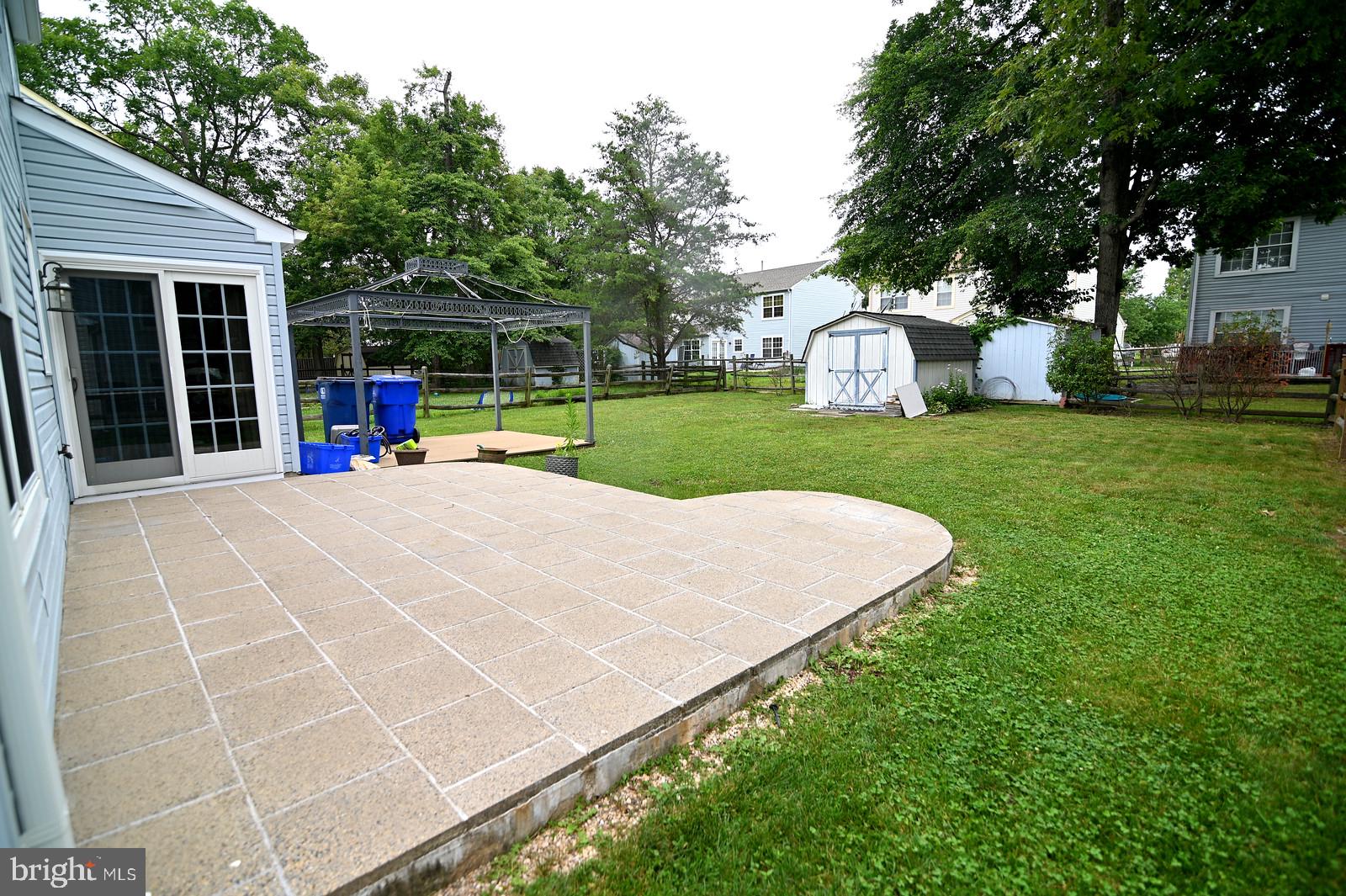 DORCHESTER - ST. CHARLES - Residential