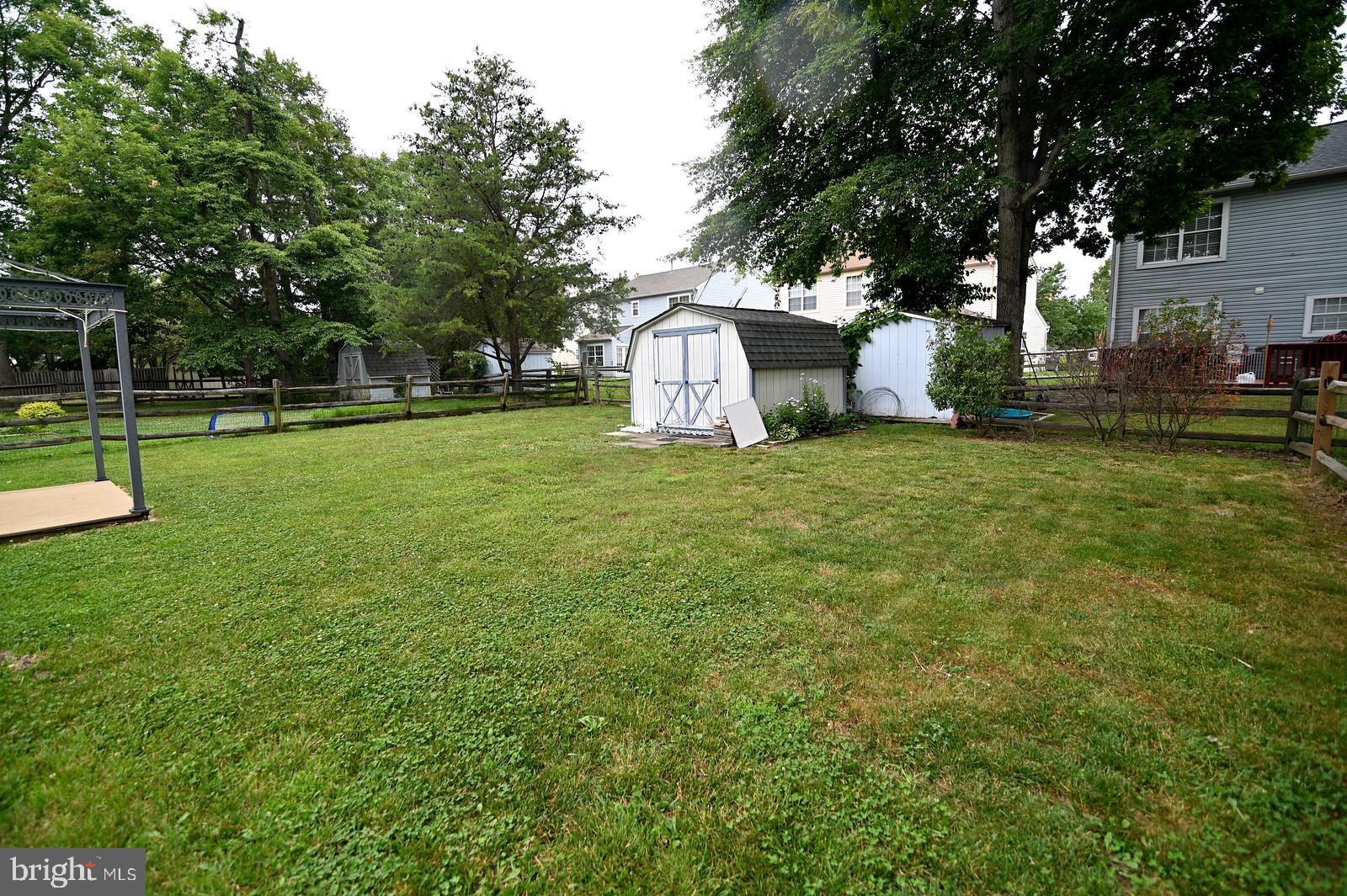 DORCHESTER - ST. CHARLES - Residential