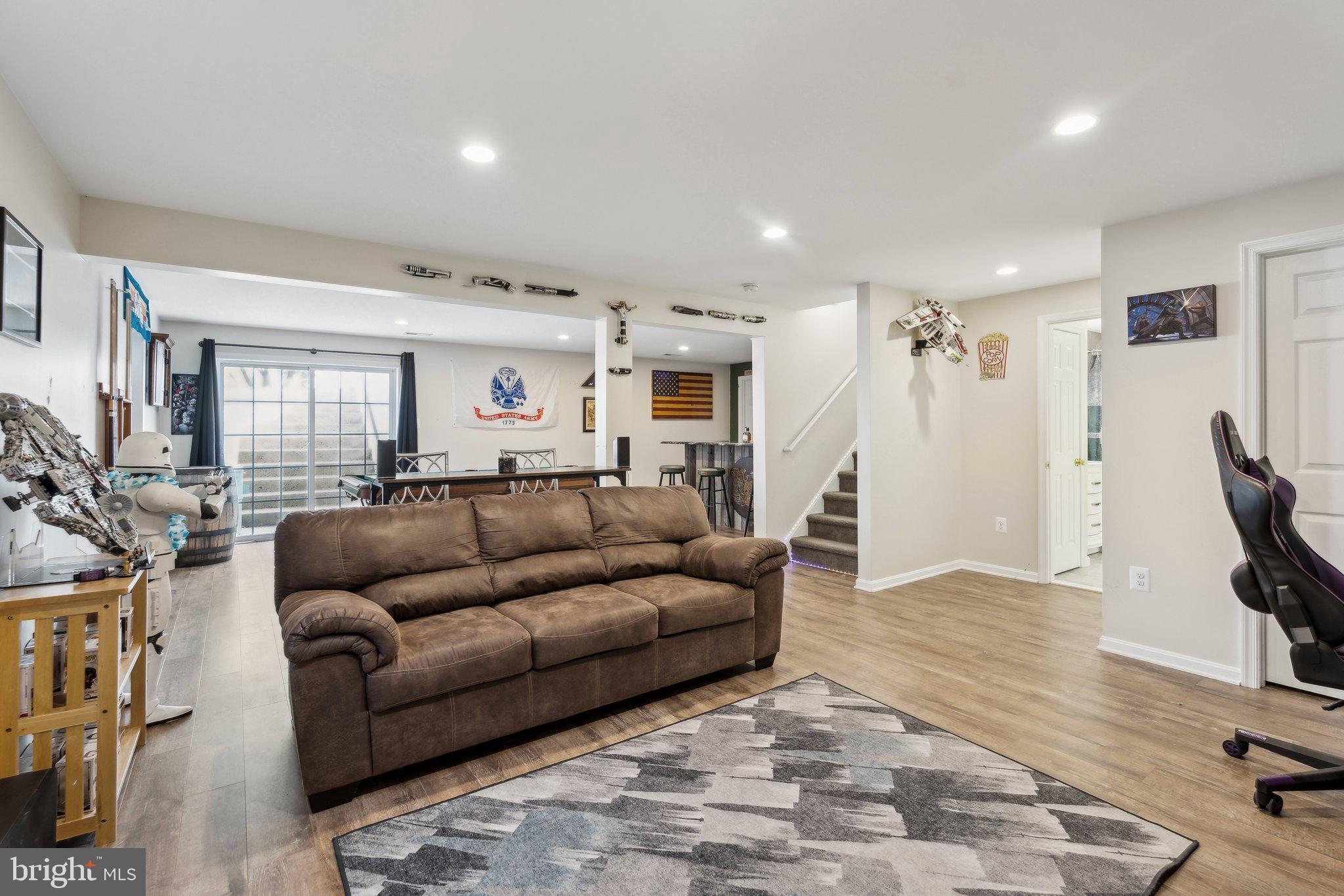 BRIDLEWOOD - Residential