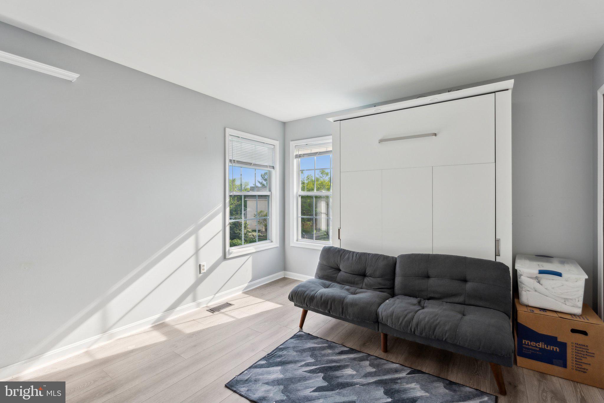 BRIDLEWOOD - Residential