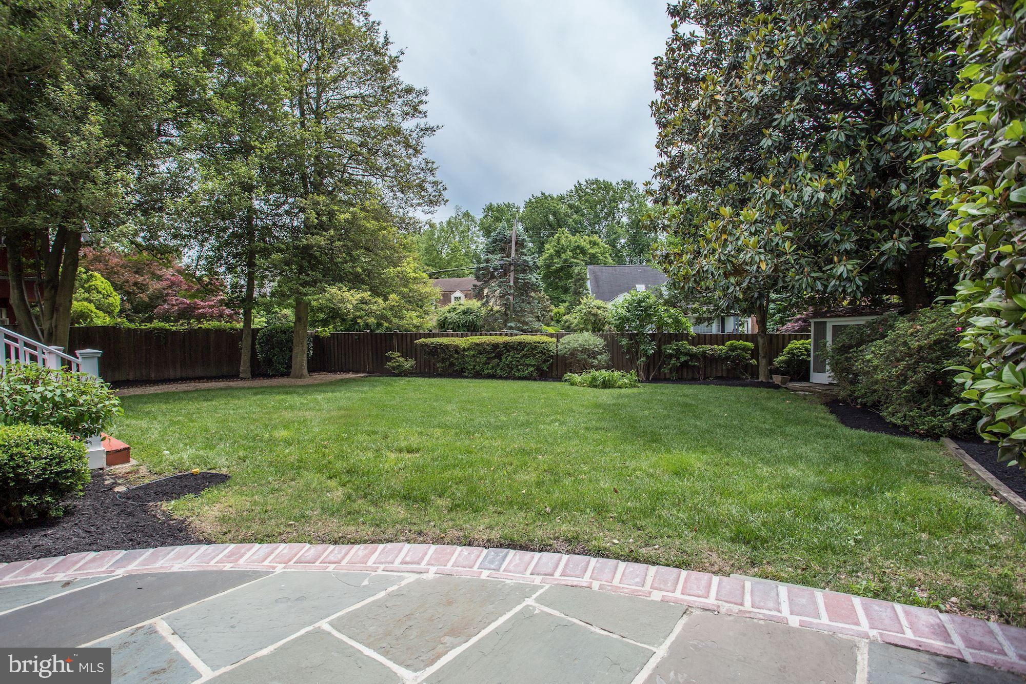 GLEN ECHO HEIGHTS - Residential