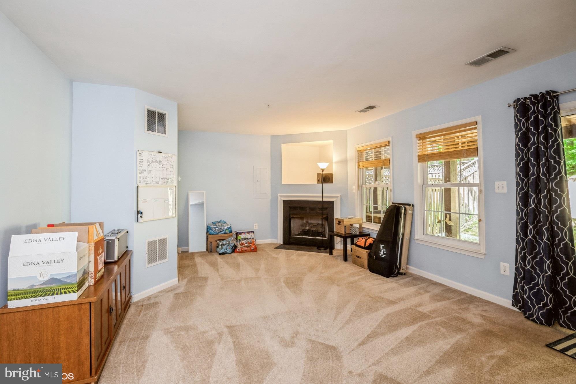 PT ROCKVILLE TWN RES 3 - Residential