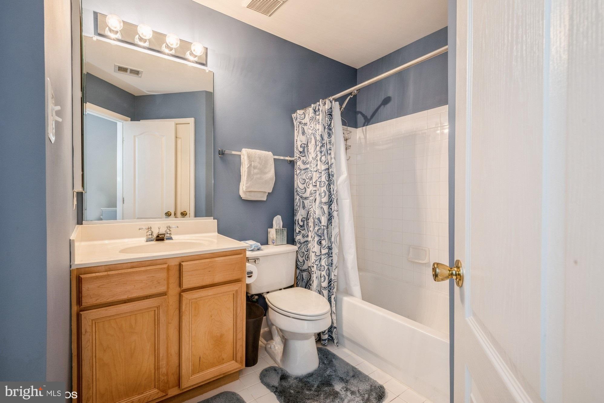 PT ROCKVILLE TWN RES 3 - Residential