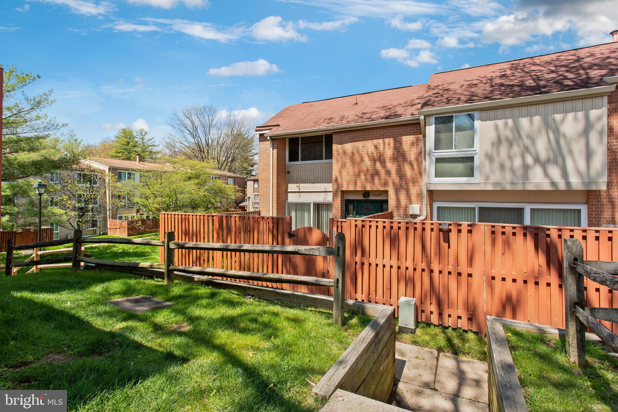 PATRIDGE COURTS CONDOMINIUMS - Residential