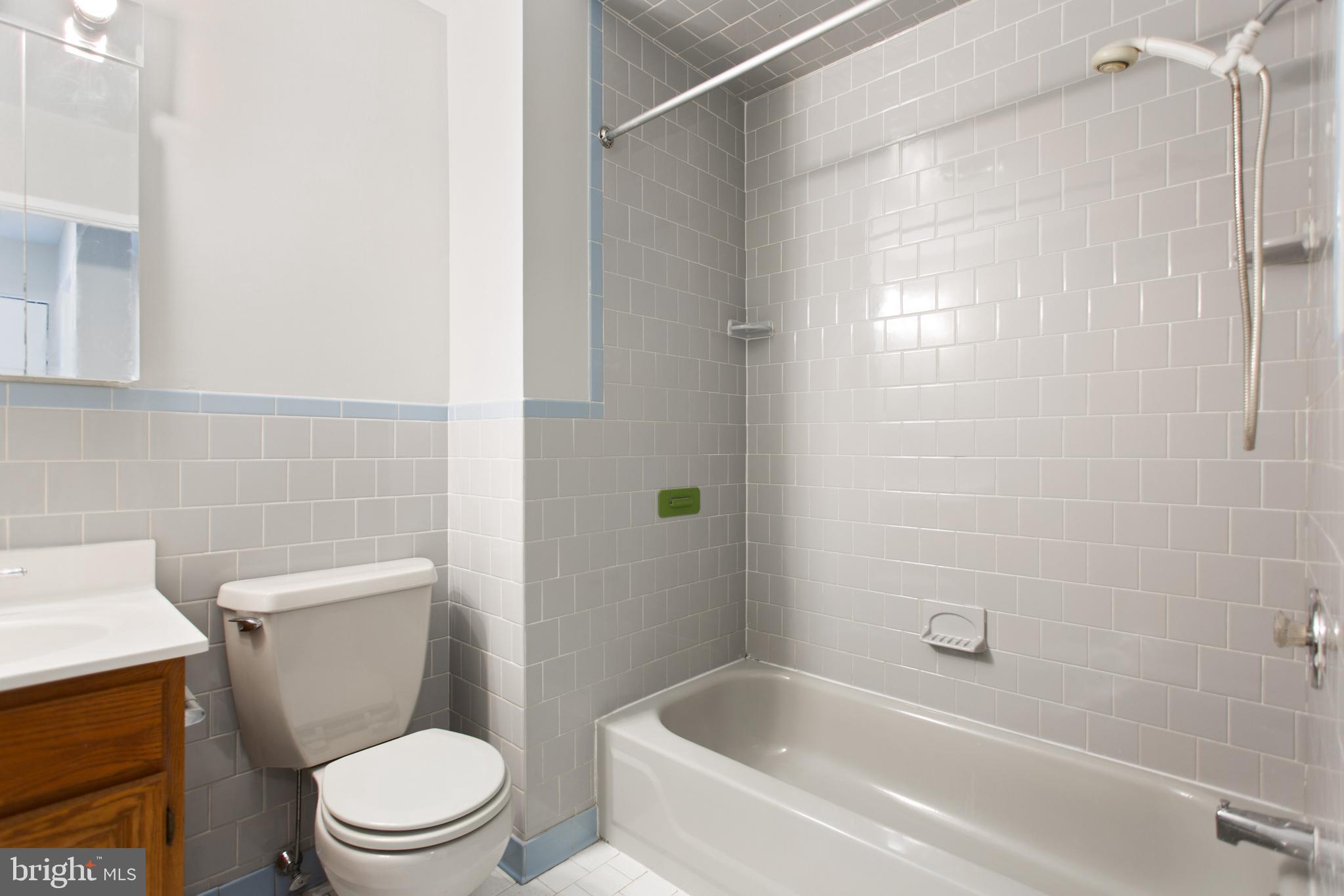 PATRIDGE COURTS CONDOMINIUMS - Residential