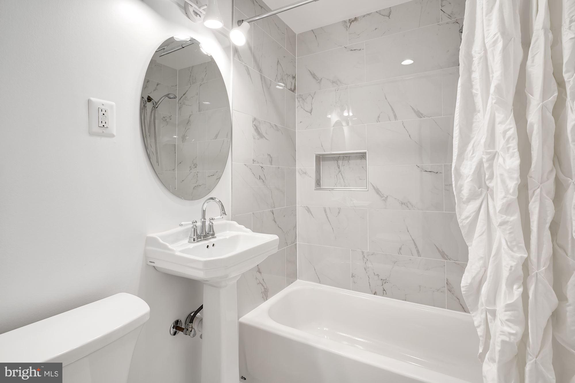 WINTER HILL - Residential Lease