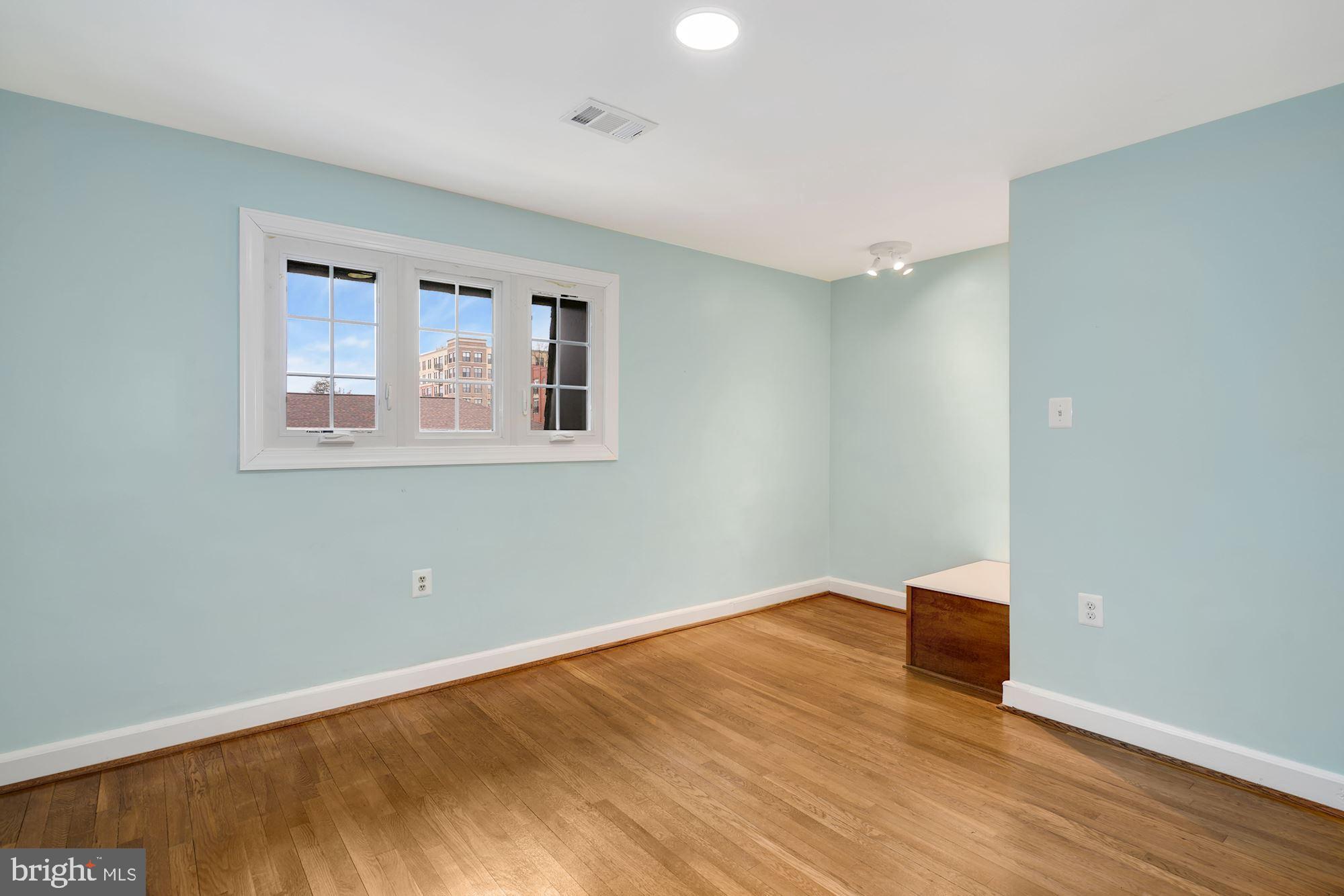 WINTER HILL - Residential Lease