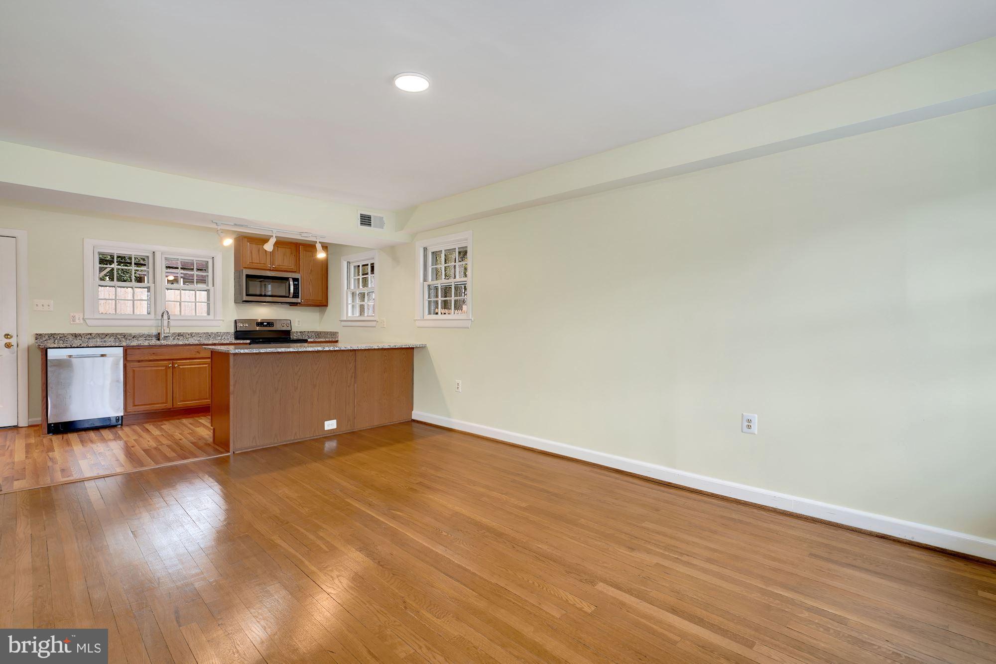 WINTER HILL - Residential Lease