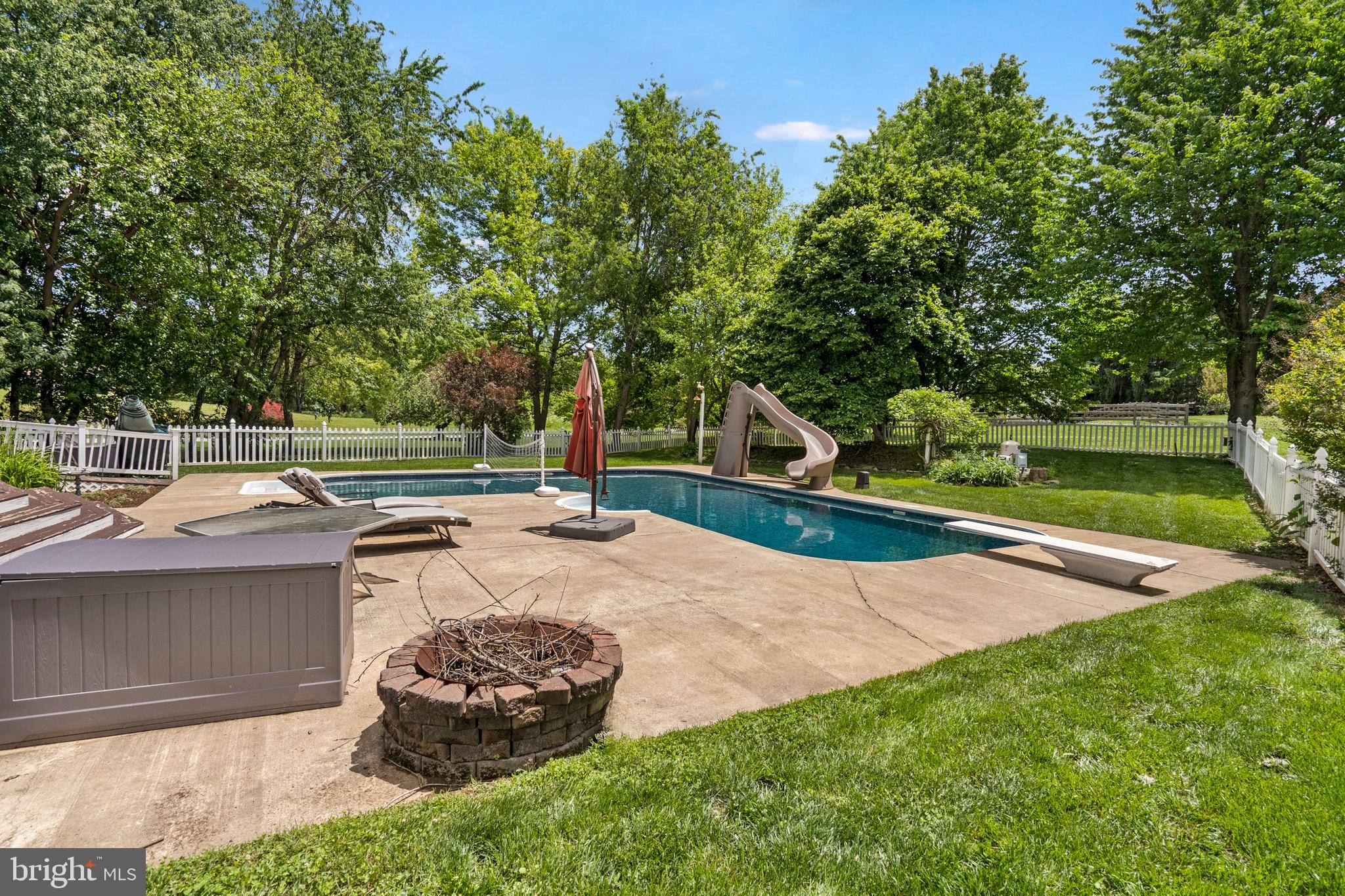SCHAEFFERS CROSSROADS - Residential