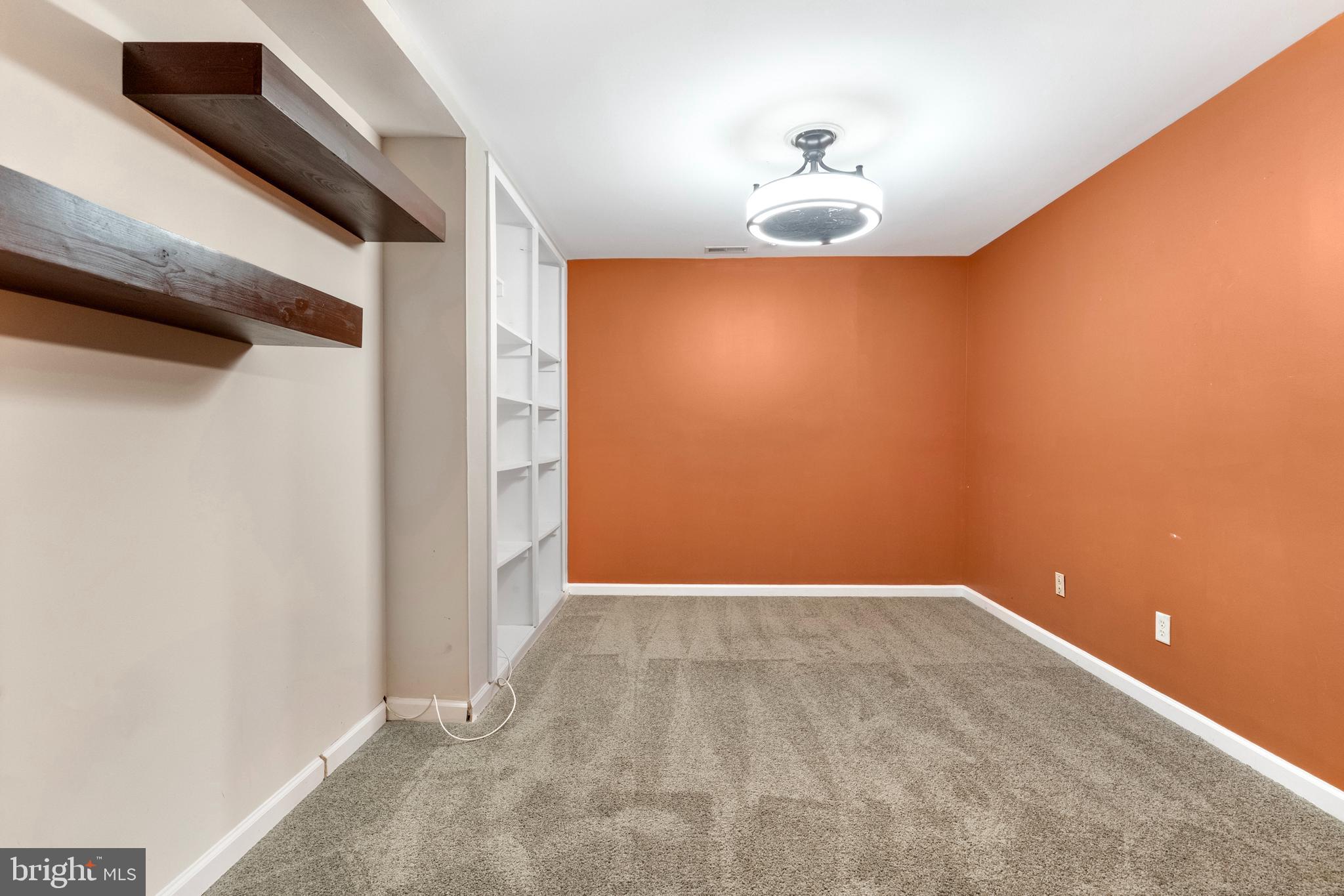 SCHAEFFERS CROSSROADS - Residential