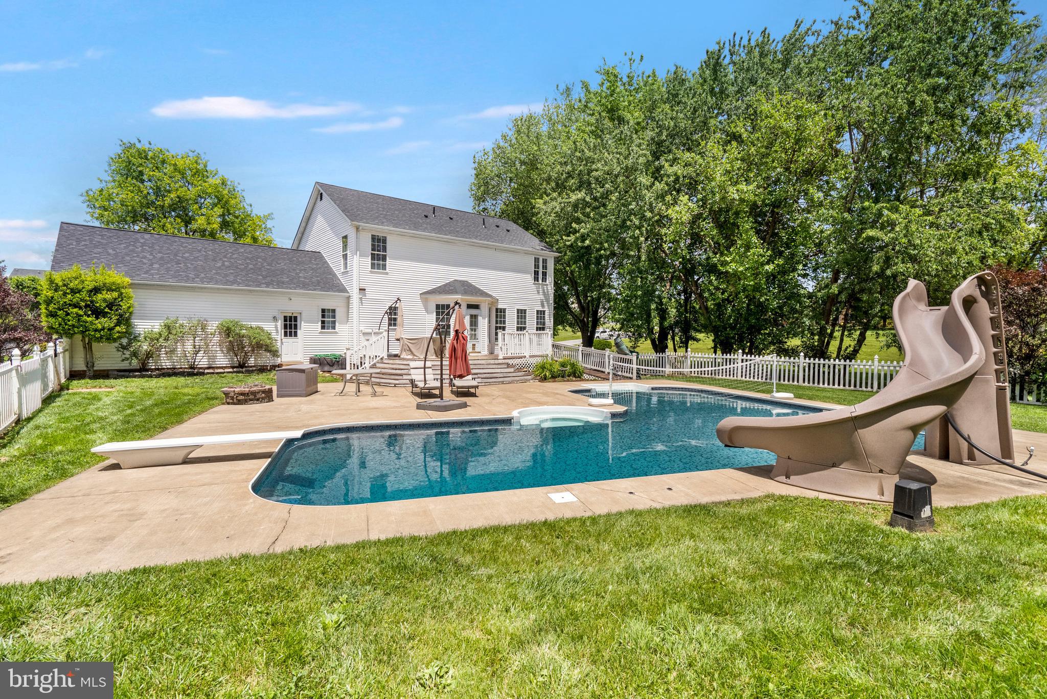 SCHAEFFERS CROSSROADS - Residential