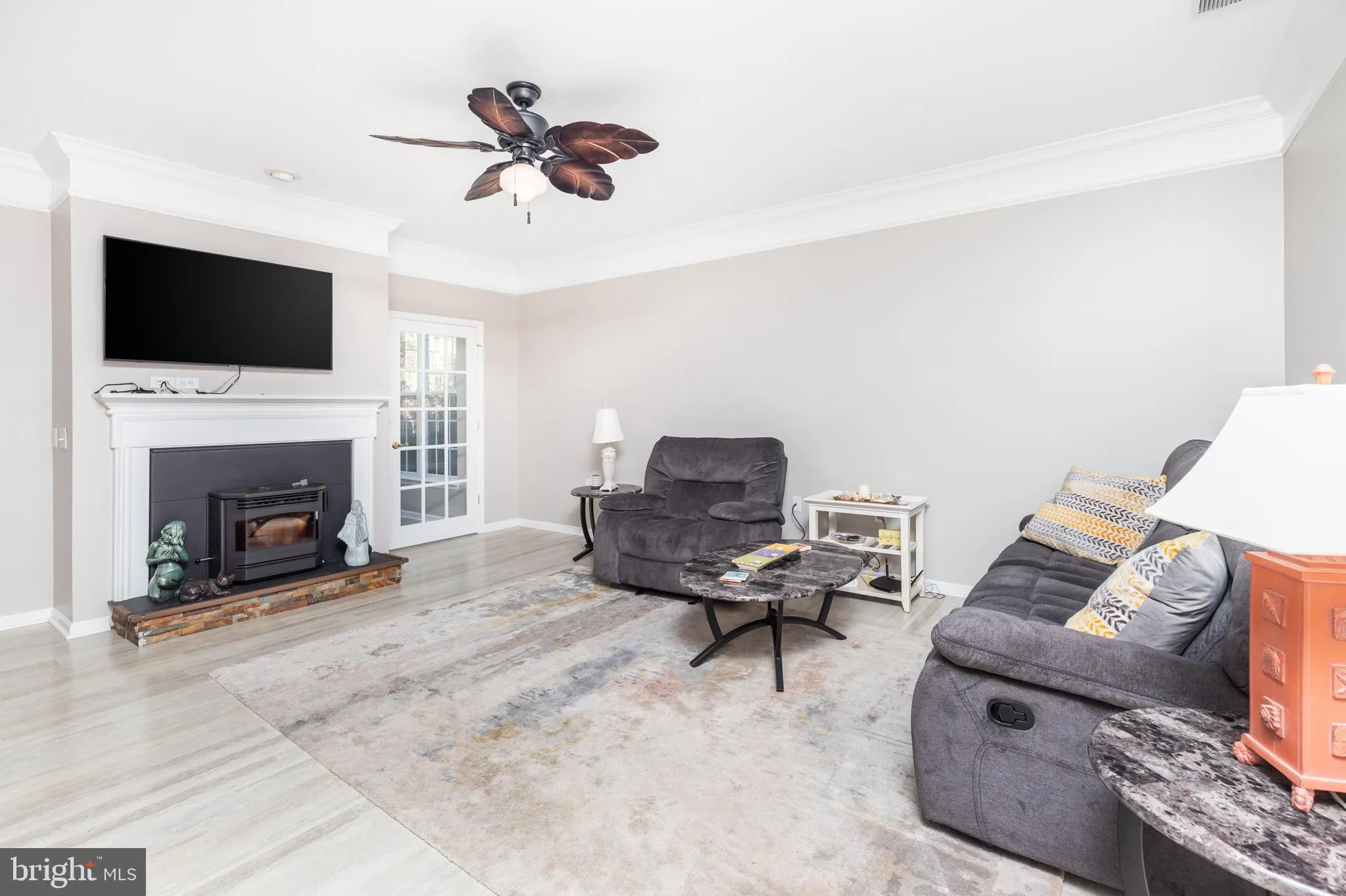 Berlin, Maryland 21811, United States, 3 Bedrooms Bedrooms, ,2 BathroomsBathrooms,Residential,Pending,23771