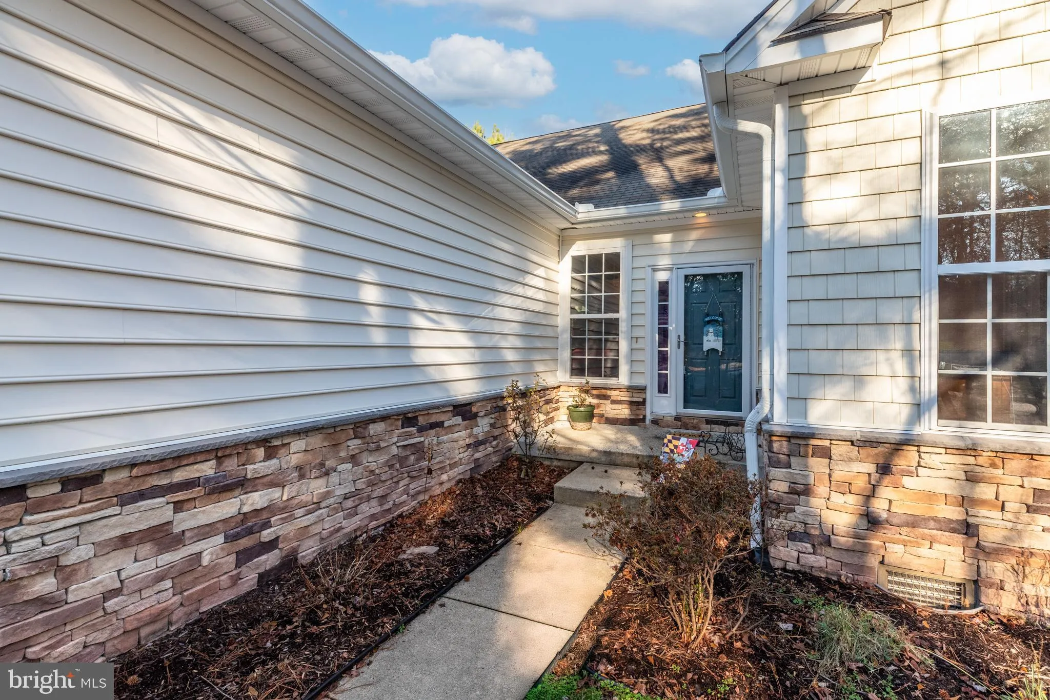 Berlin, Maryland 21811, United States, 3 Bedrooms Bedrooms, ,2 BathroomsBathrooms,Residential,Pending,23771