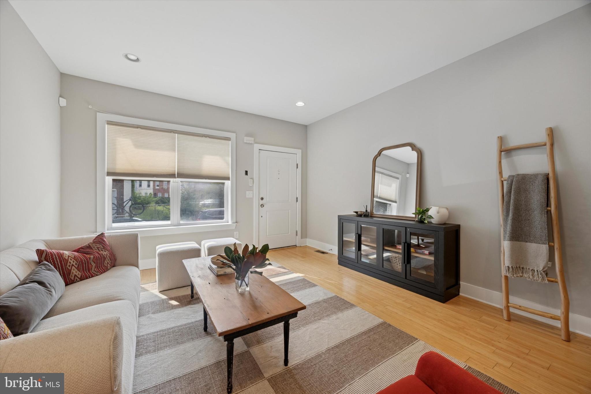 FRANCISVILLE - Residential