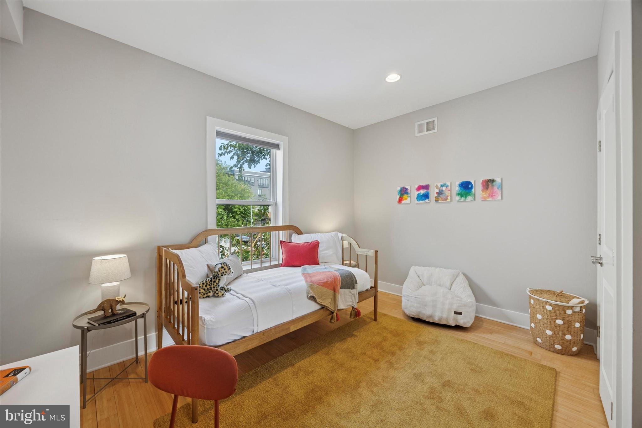 FRANCISVILLE - Residential