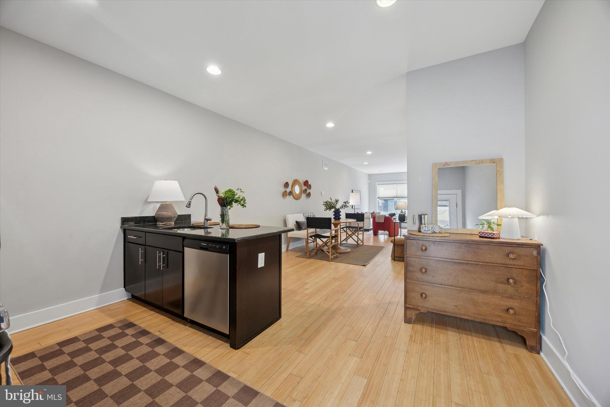 FRANCISVILLE - Residential