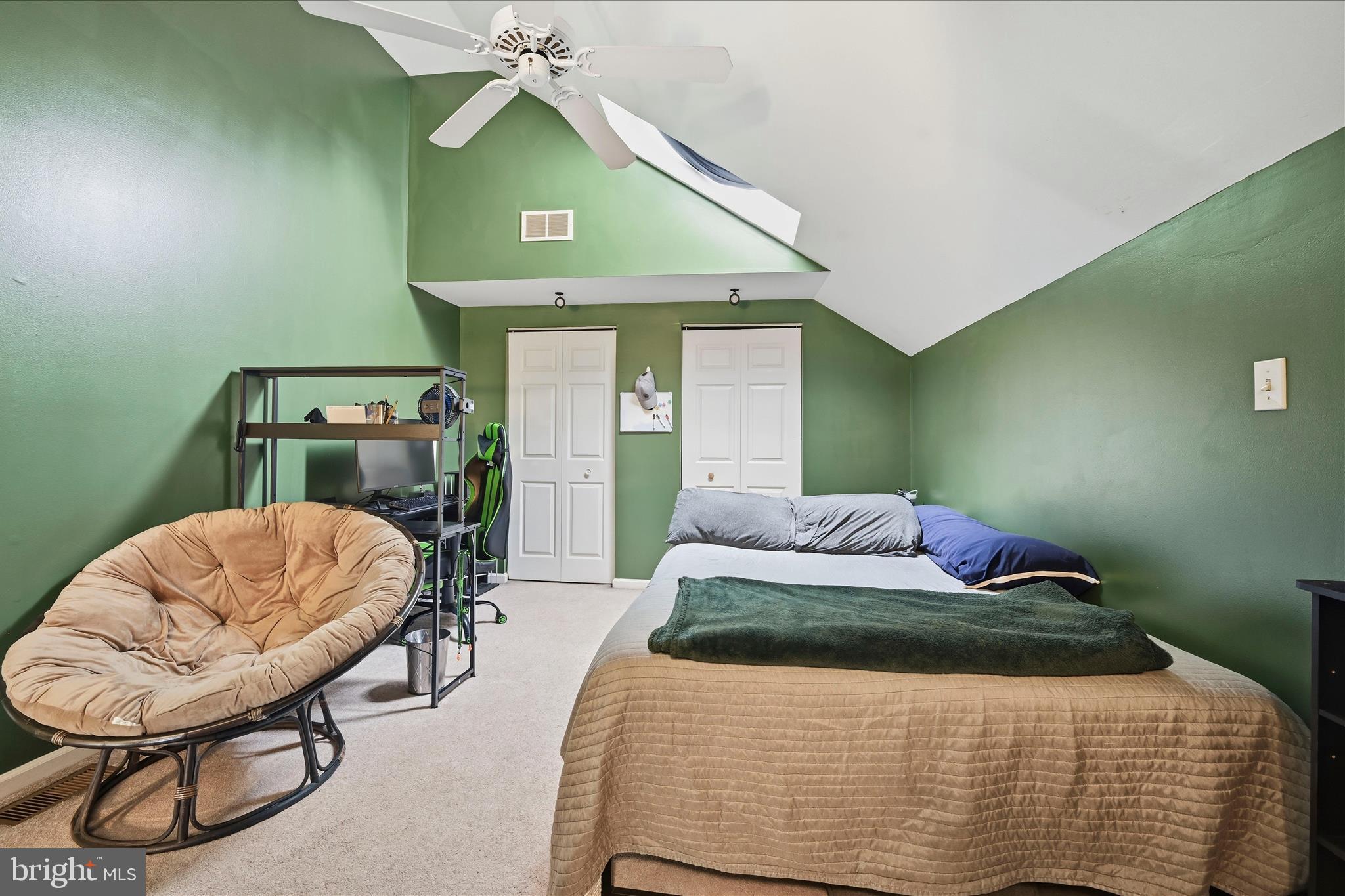 BLACKSMITH POINTE - Residential