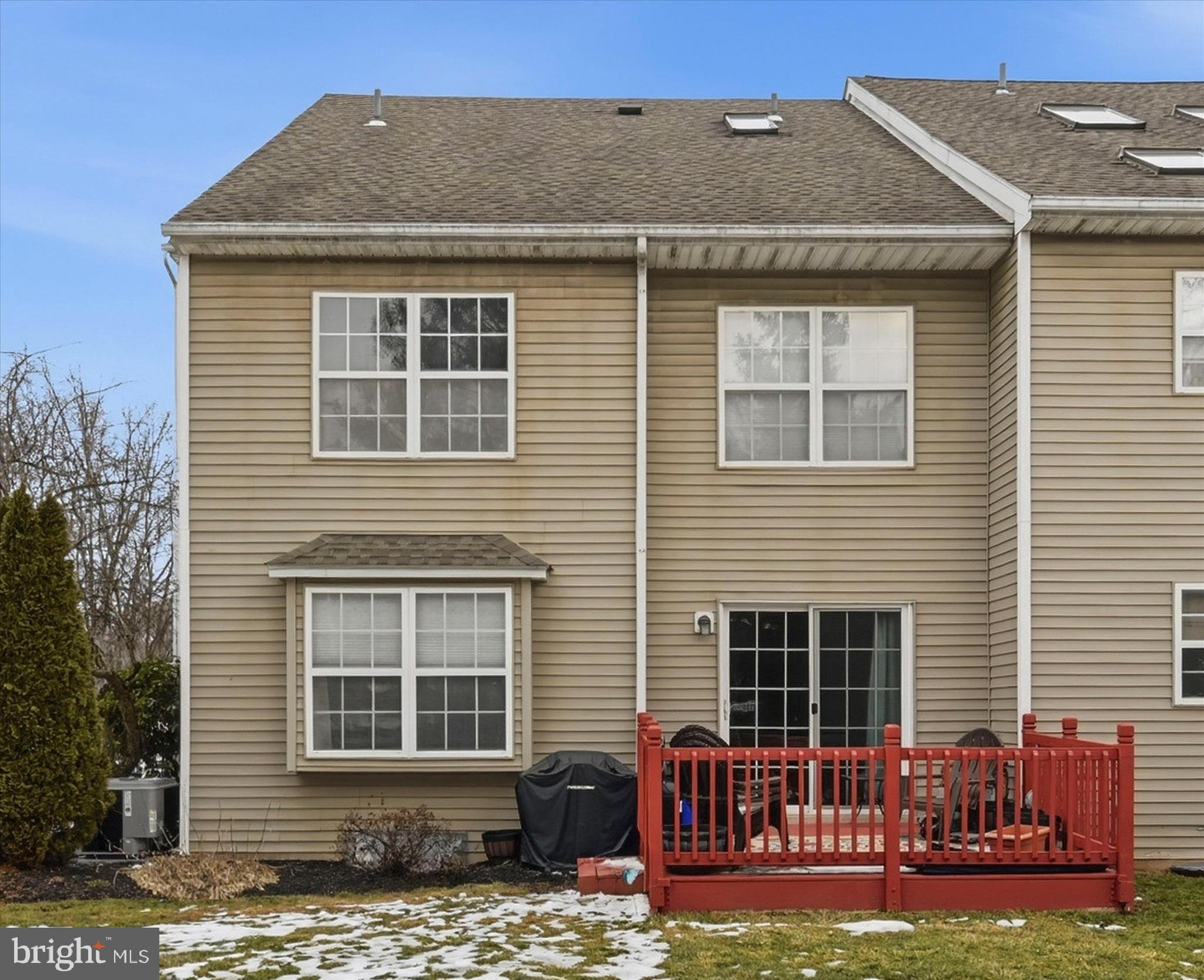 BLACKSMITH POINTE - Residential