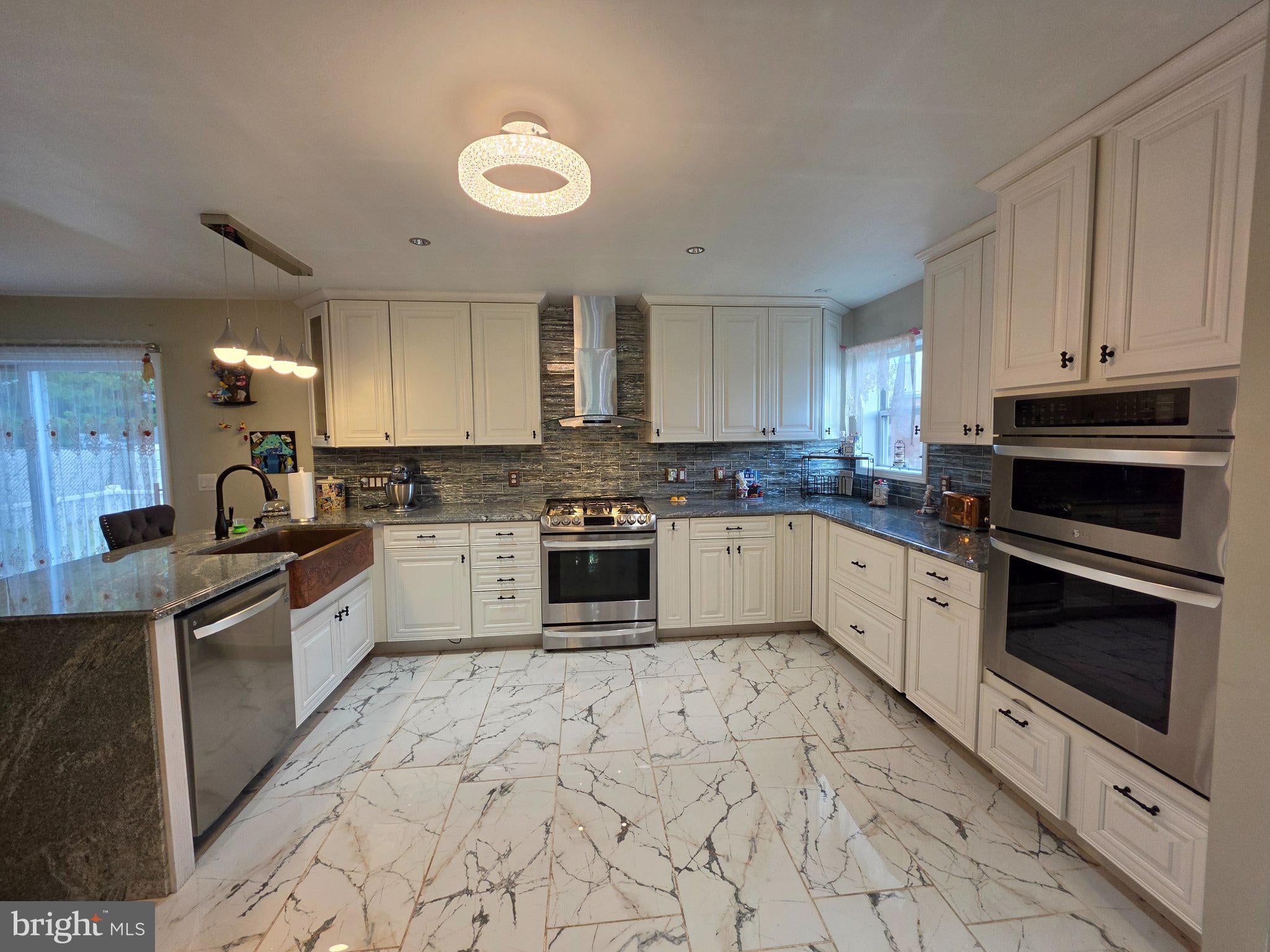 218 WEMPE DRIVE