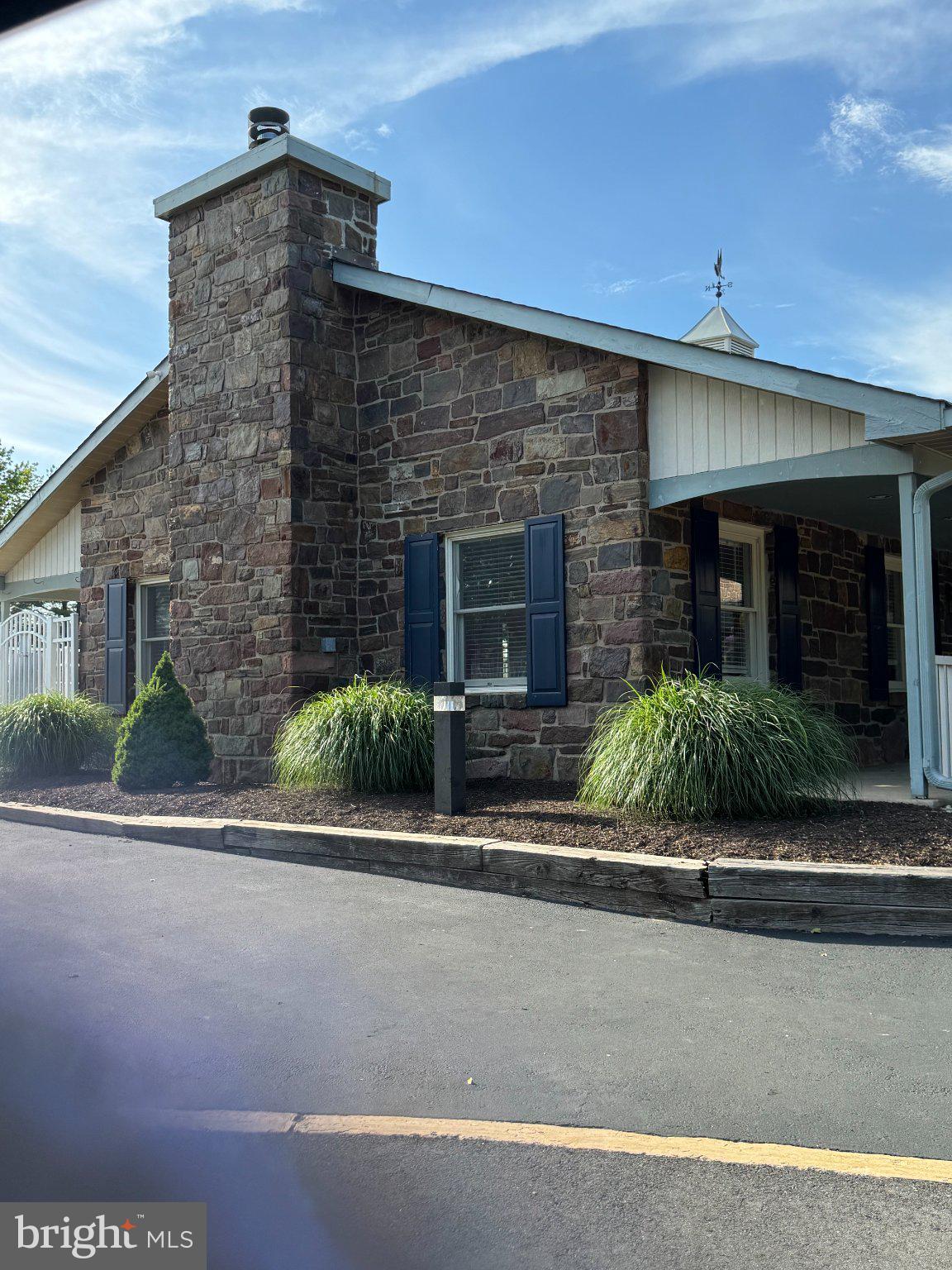 NEWTOWN GRANT - Residential