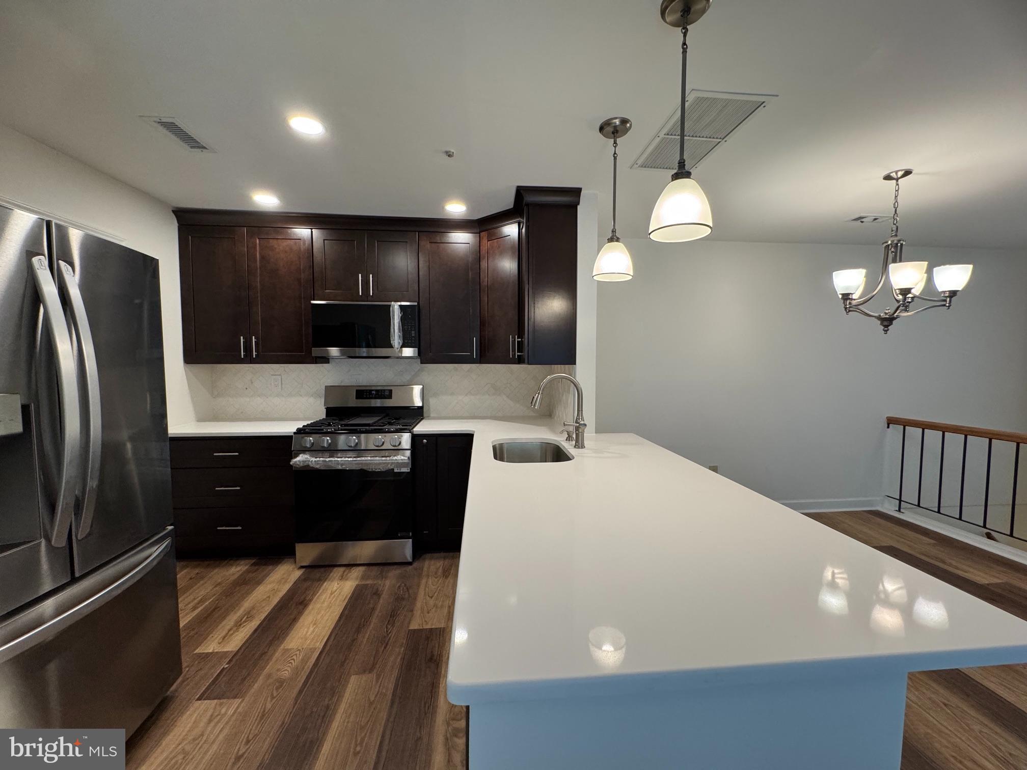 NEWTOWN GRANT - Residential
